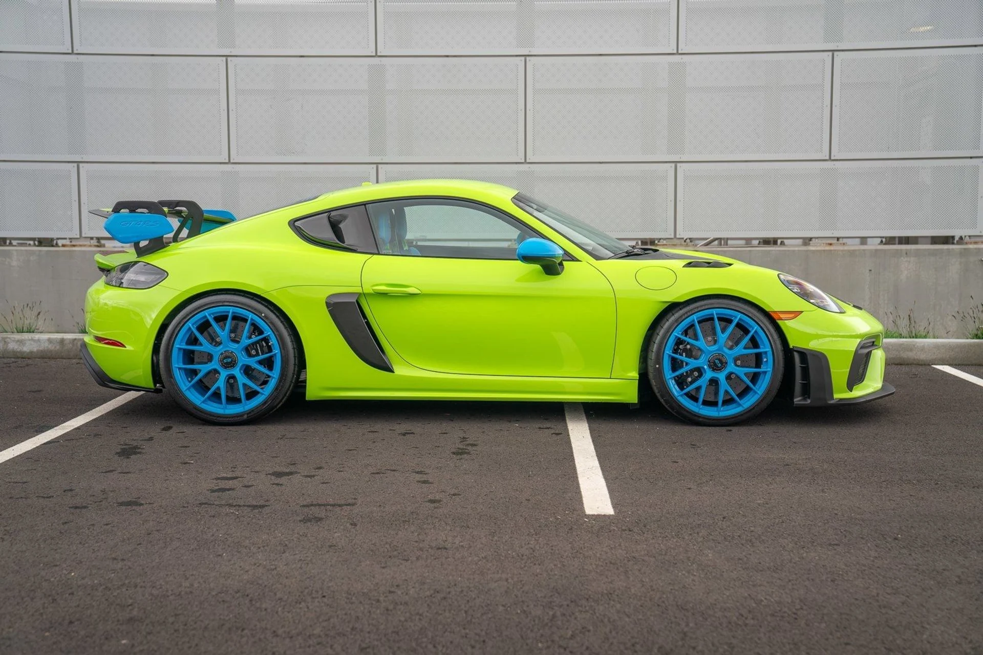 mph007_2984342481_abc8001f021b21518f1668861c509d7ex_2cee427e15