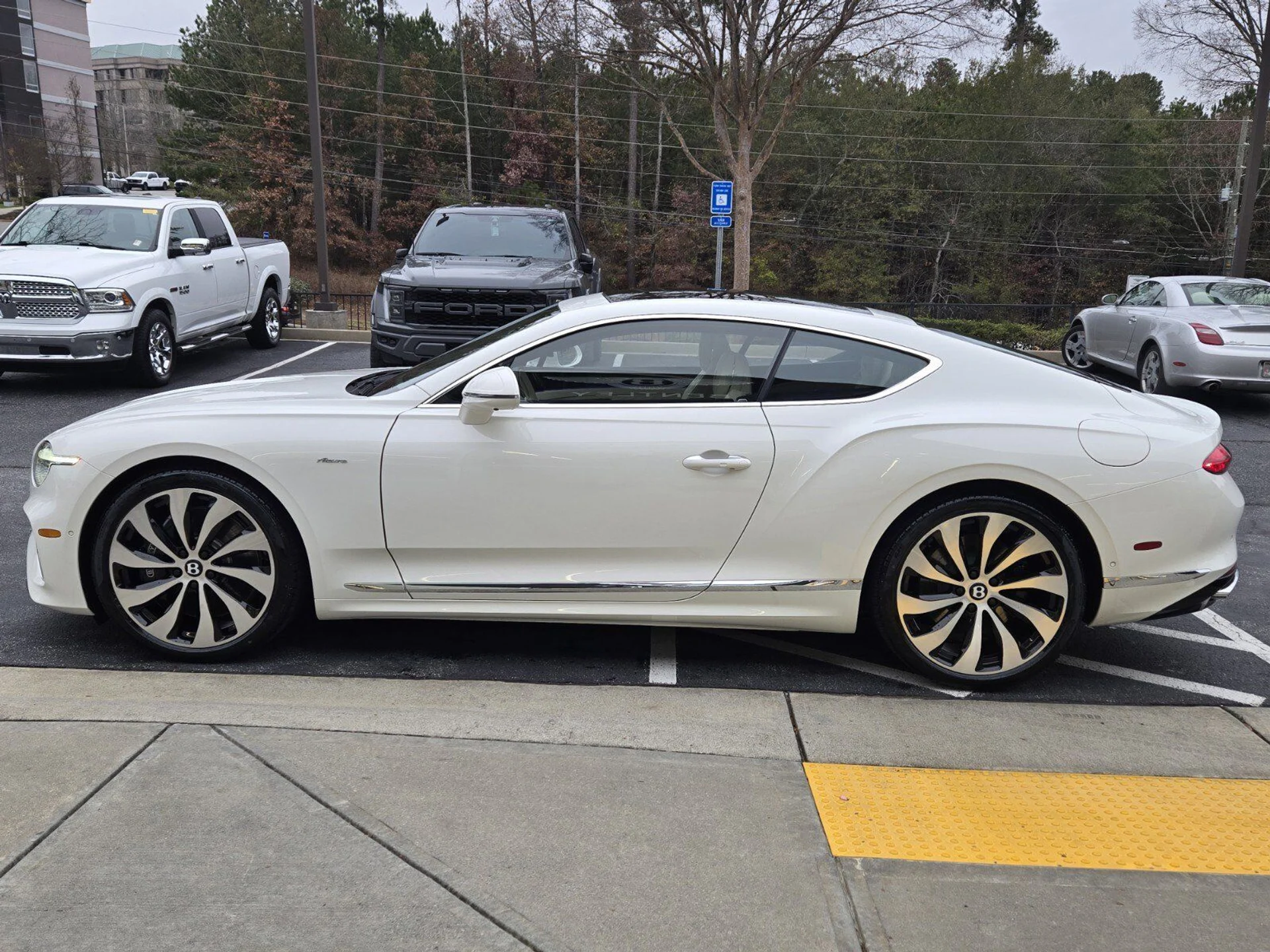 mph007_2993565693_9fee3415777dcef318e31b5508c2a109x_db202c045a