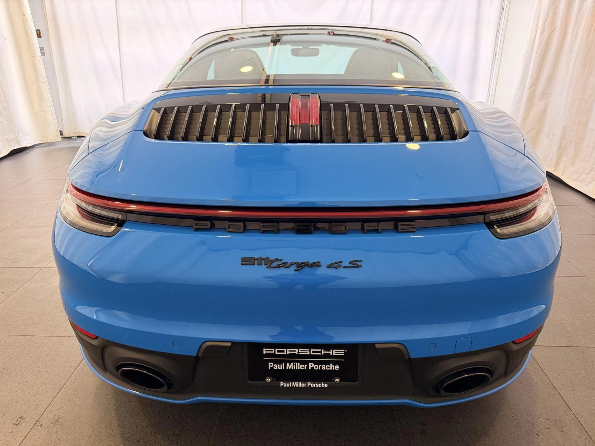 mph007_3006446494_a4f8b693b7bfcb5e36989184fd2e75c2x_39430bb97a