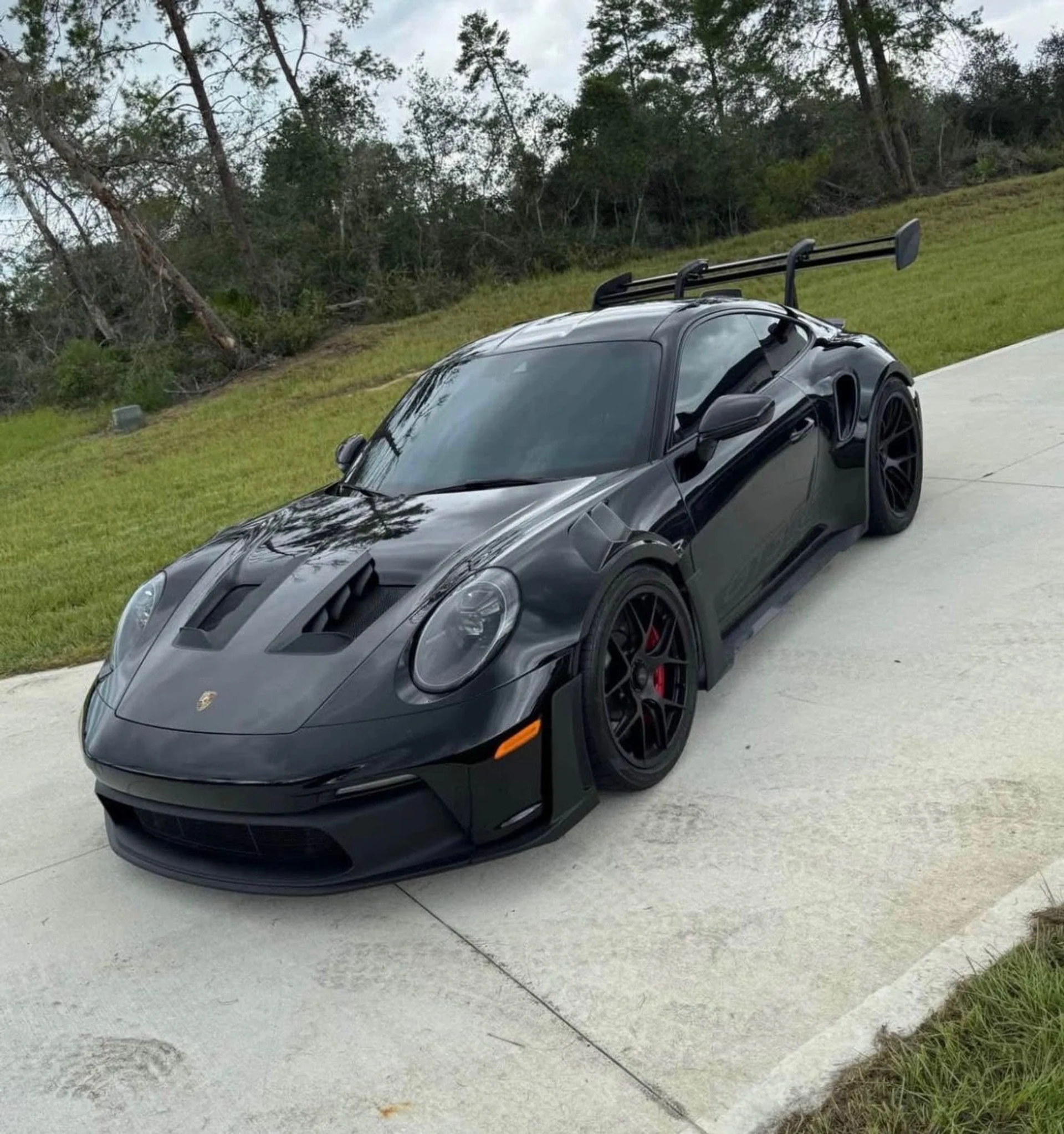 mph007_3016443683_Used_2024_Porsche_911_GT_3_RS_1761078647_70c6183828