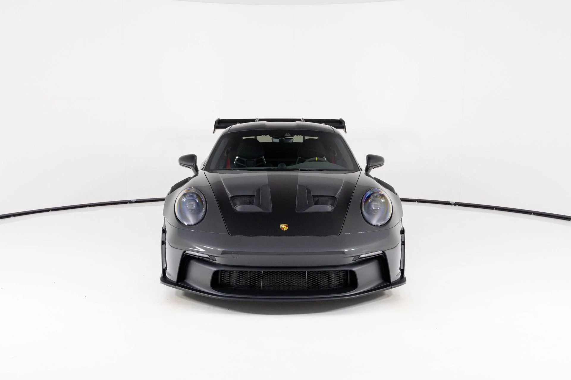 mph007_3016622725_Used_2025_Porsche_911_GT_3_RS_1760657216_0e11c8a08e