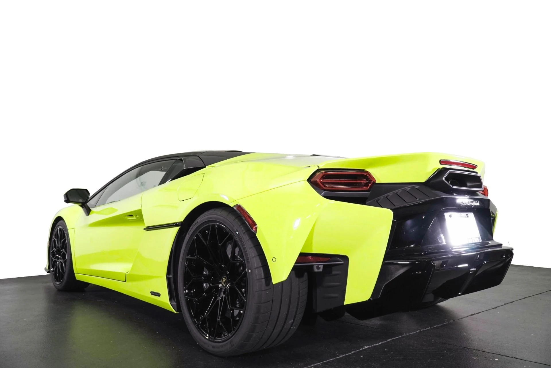 mph007_3019346178_New_2026_Lamborghini_Temerario_1790615623_5fa3b03b4b