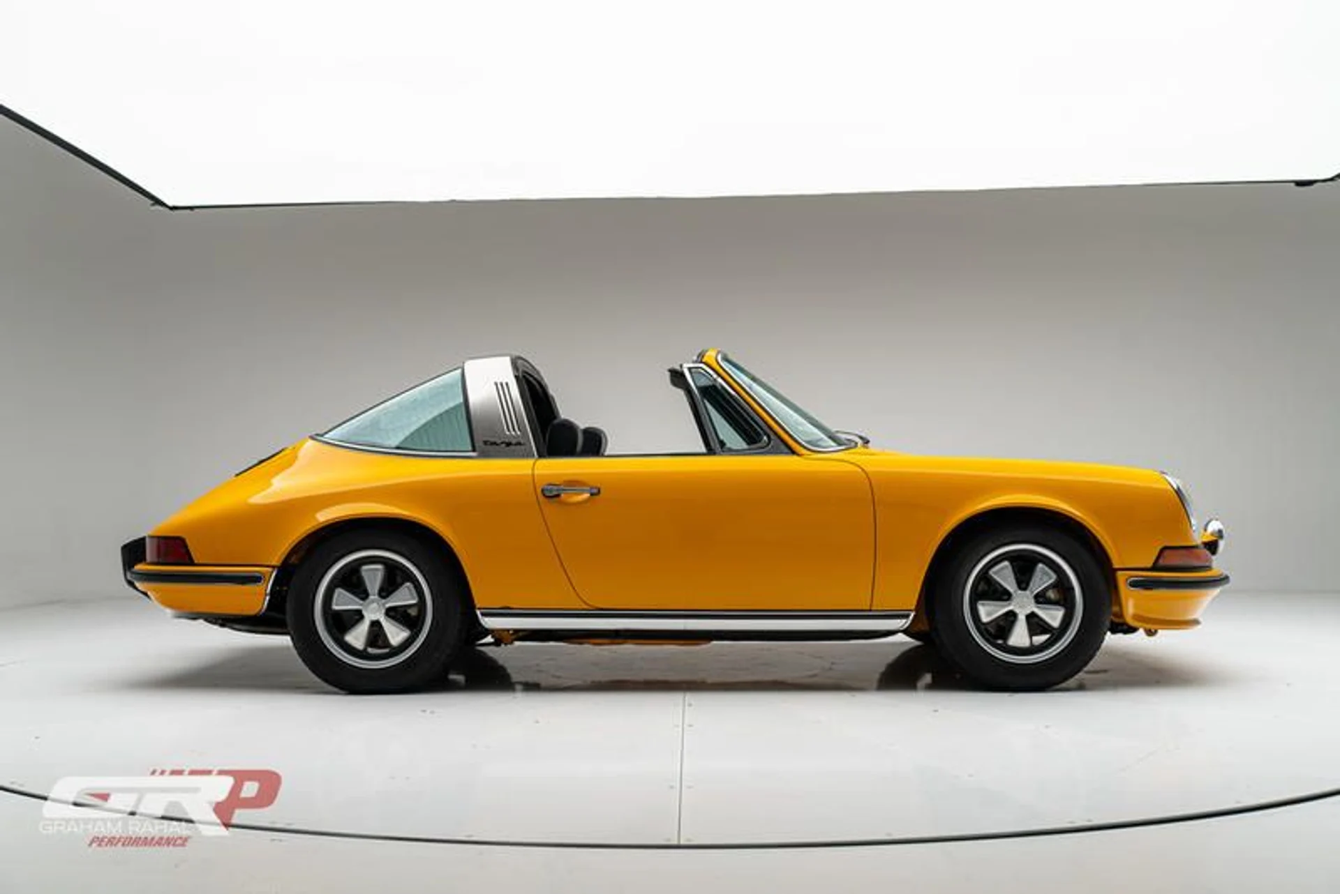 mph007_3019878677_916_F6096_417_F_4_B16_998_E_0_E419_F4_E67_EC_07d40adfc7