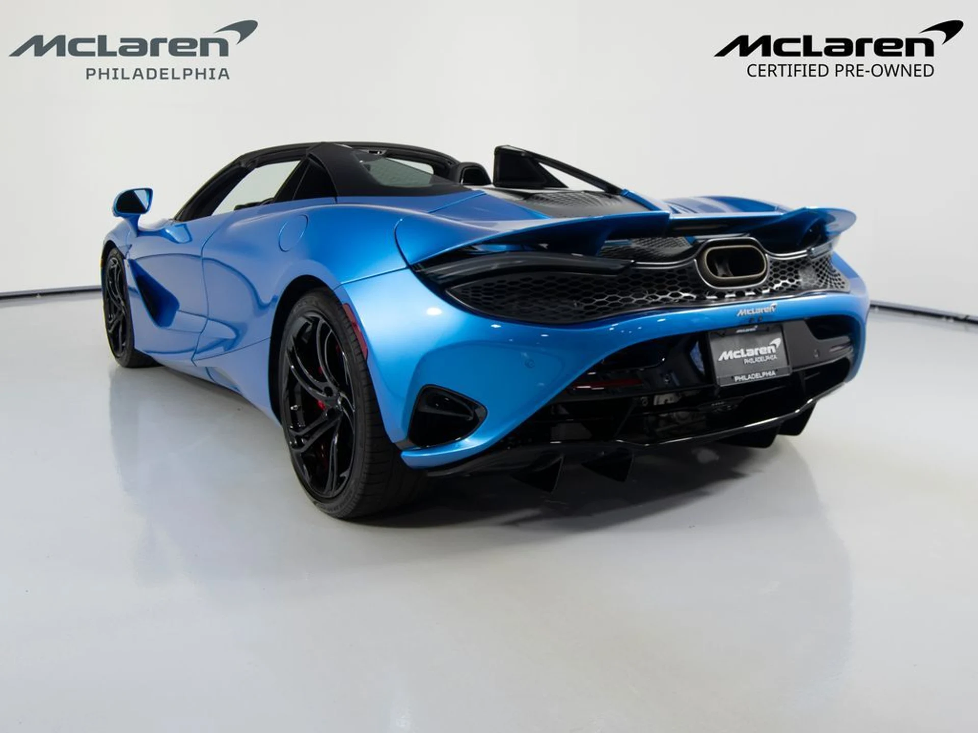 mph007_3026289177_24696cb2782d96ee4e5236f5497611d2x_223b0ef7a2