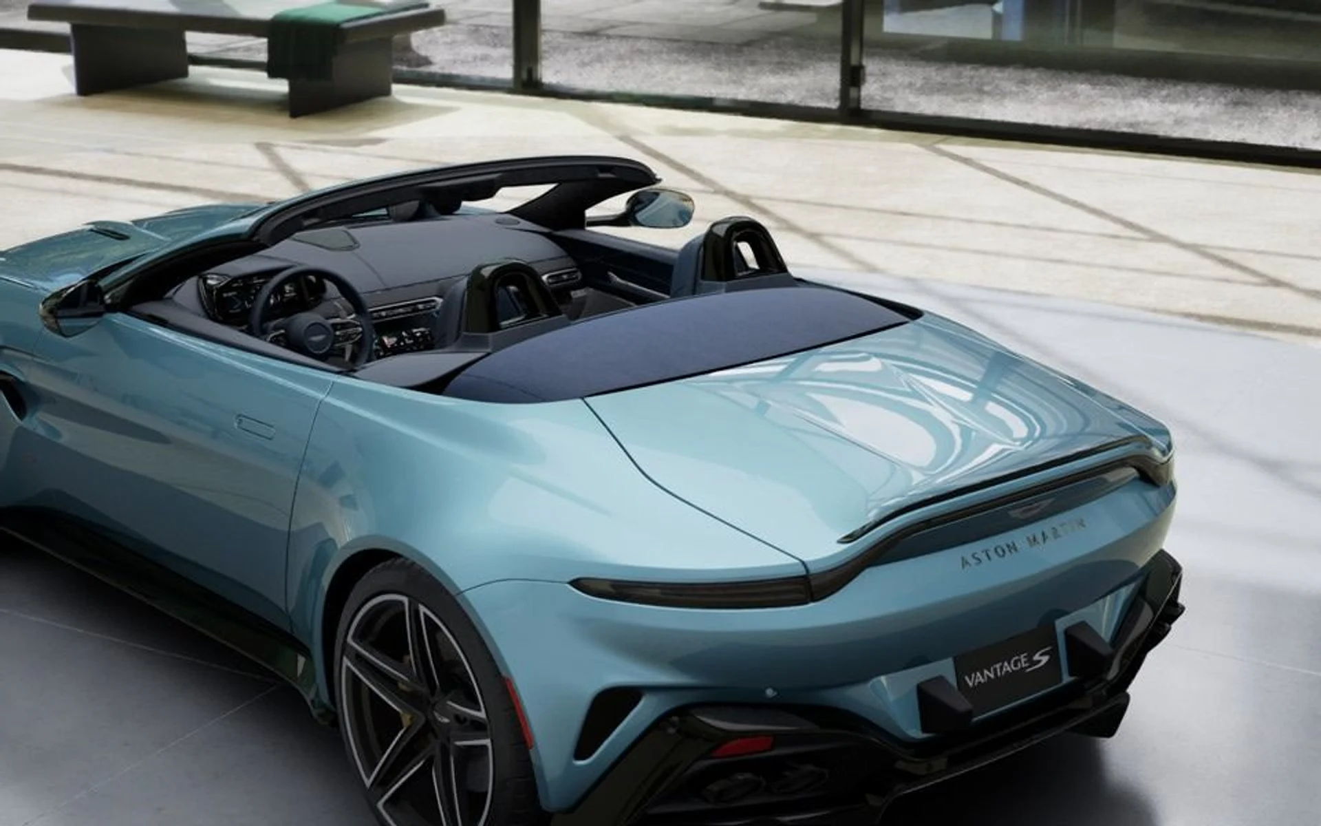 mph007_3026725728_New_2027_Aston_Martin_Vantage_S_Roadster_In_Transit_548994b340