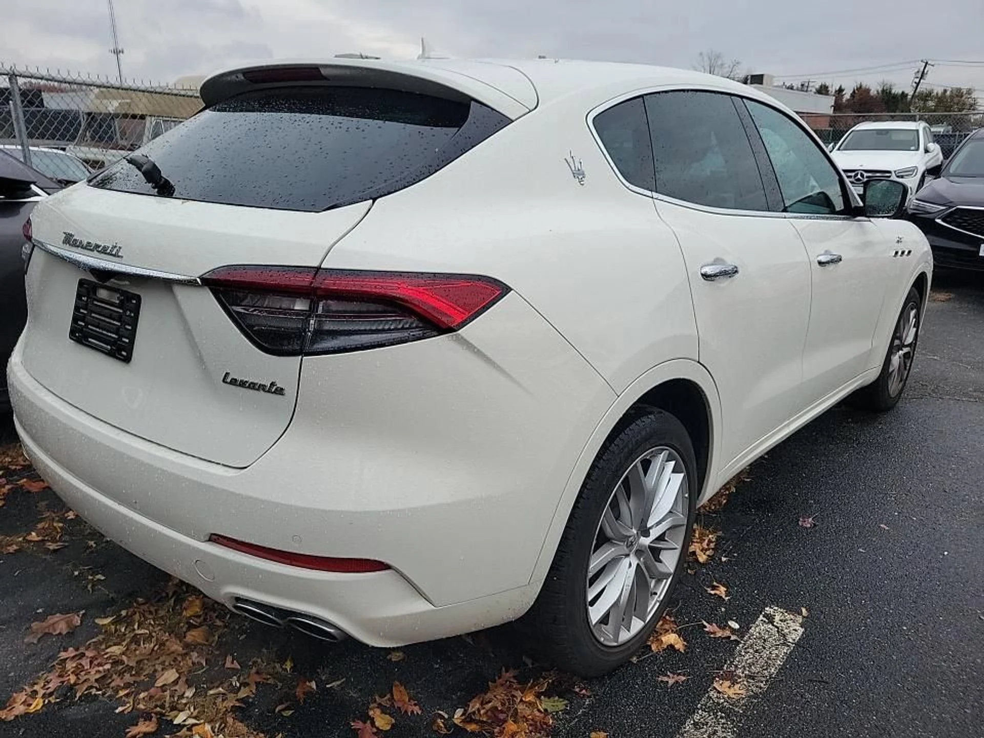 mph007_303740853_c722d39d97f44795bafc61f6a4f924eb_7af0eb6b28