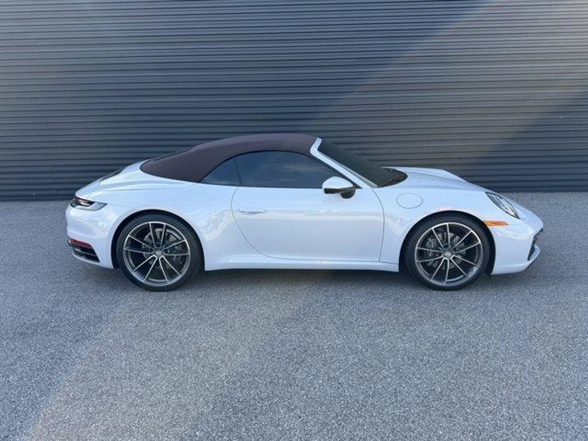 mph007_3041909356_Qyx_P50bbm_Feaqbvufr_Mru_H_BWBY_00836bc5c3