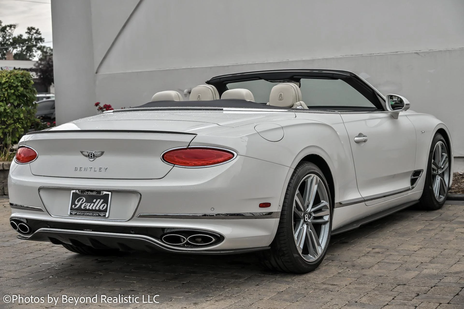 mph007_3043514504_Used_2024_Bentley_Continental_GT_Azure_Convertible_1761724779_59524ca21e