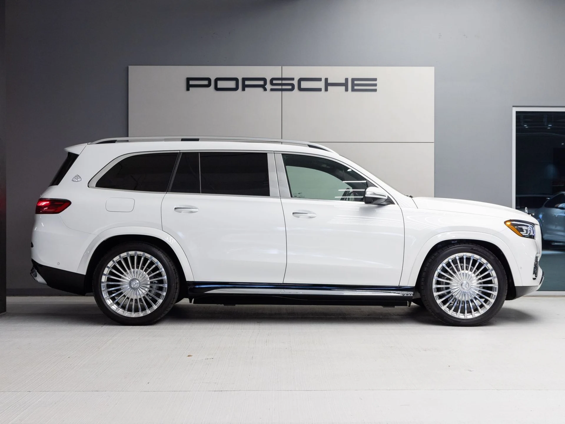 mph007_3048508308_8_9e8f229594