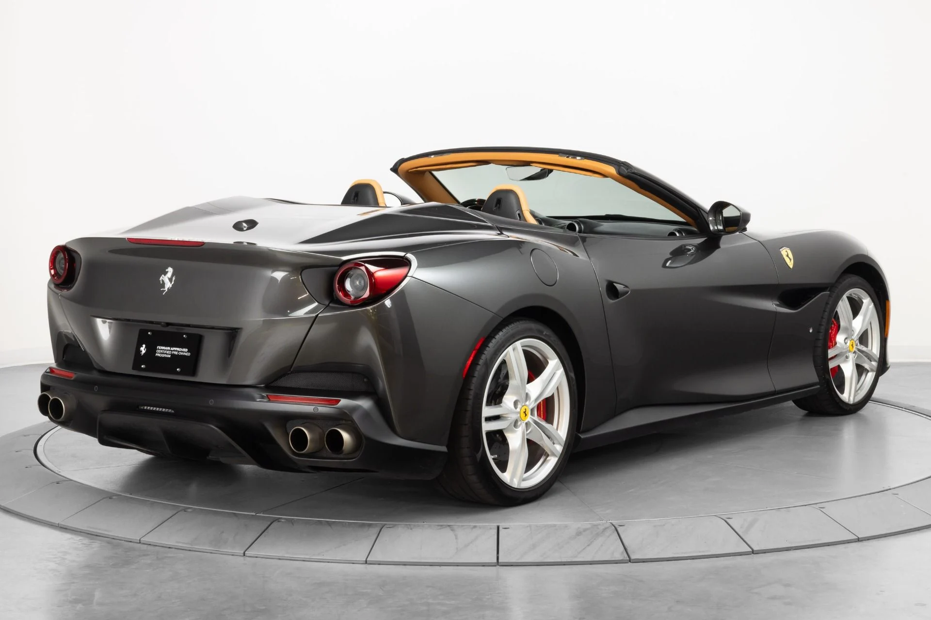 mph007_3049069309_Used_2019_Ferrari_Portofino_1784318320_047c666def