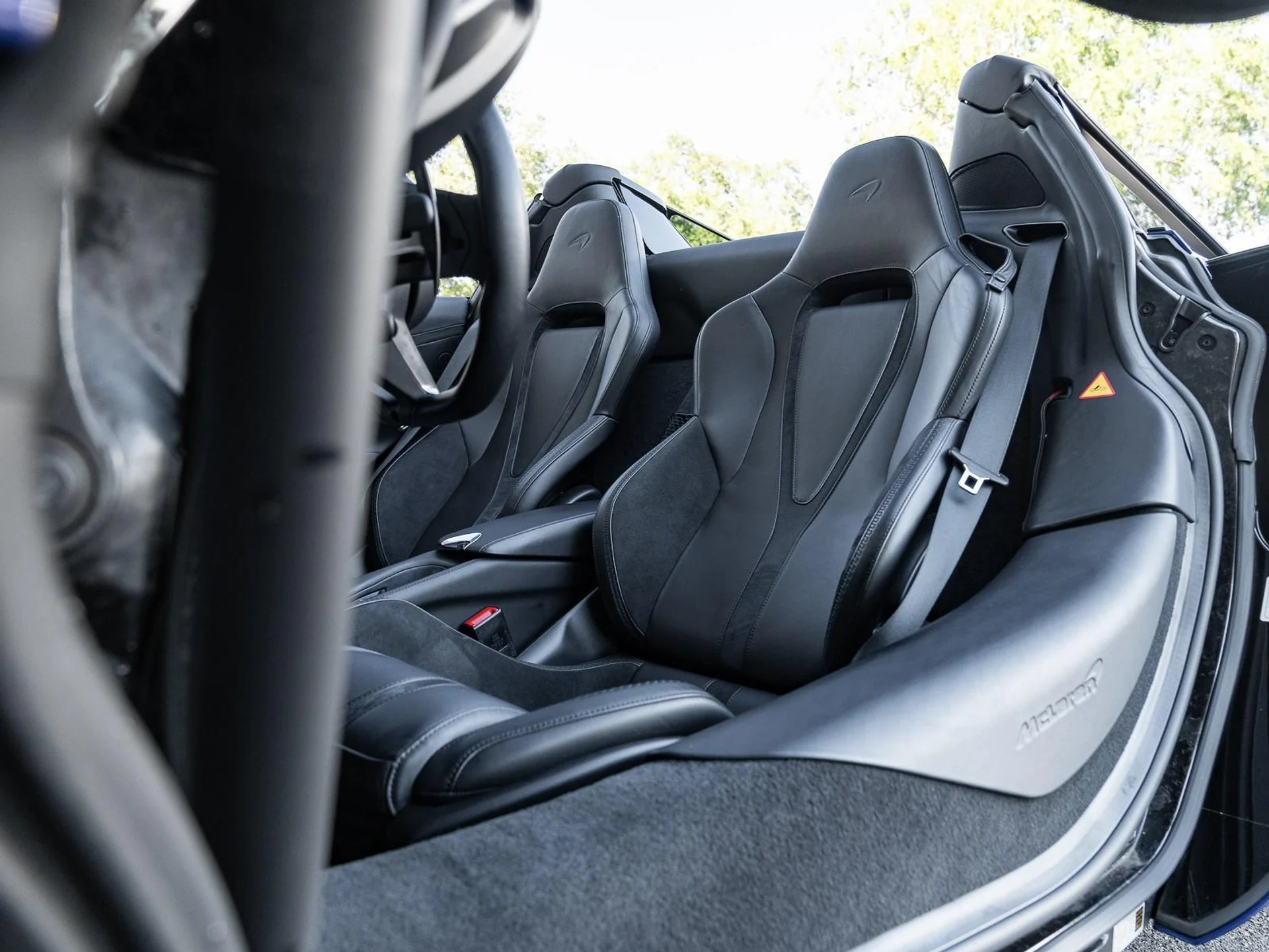 mph007_3052545473_Used_2024_Mc_Laren_750_S_1763507136_c76128df74