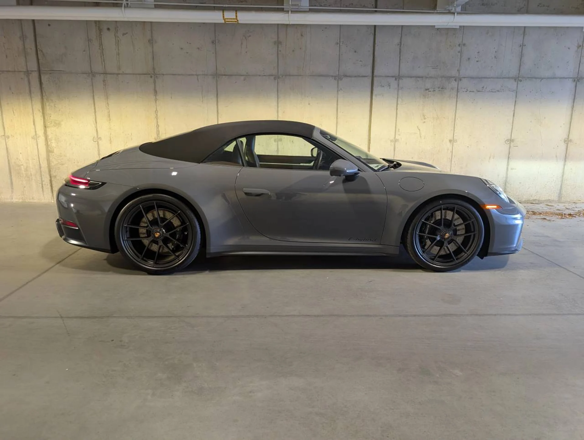 mph007_3053508600_e6b0a3563d93db81f59a863743a591a8x_3e34d9652d