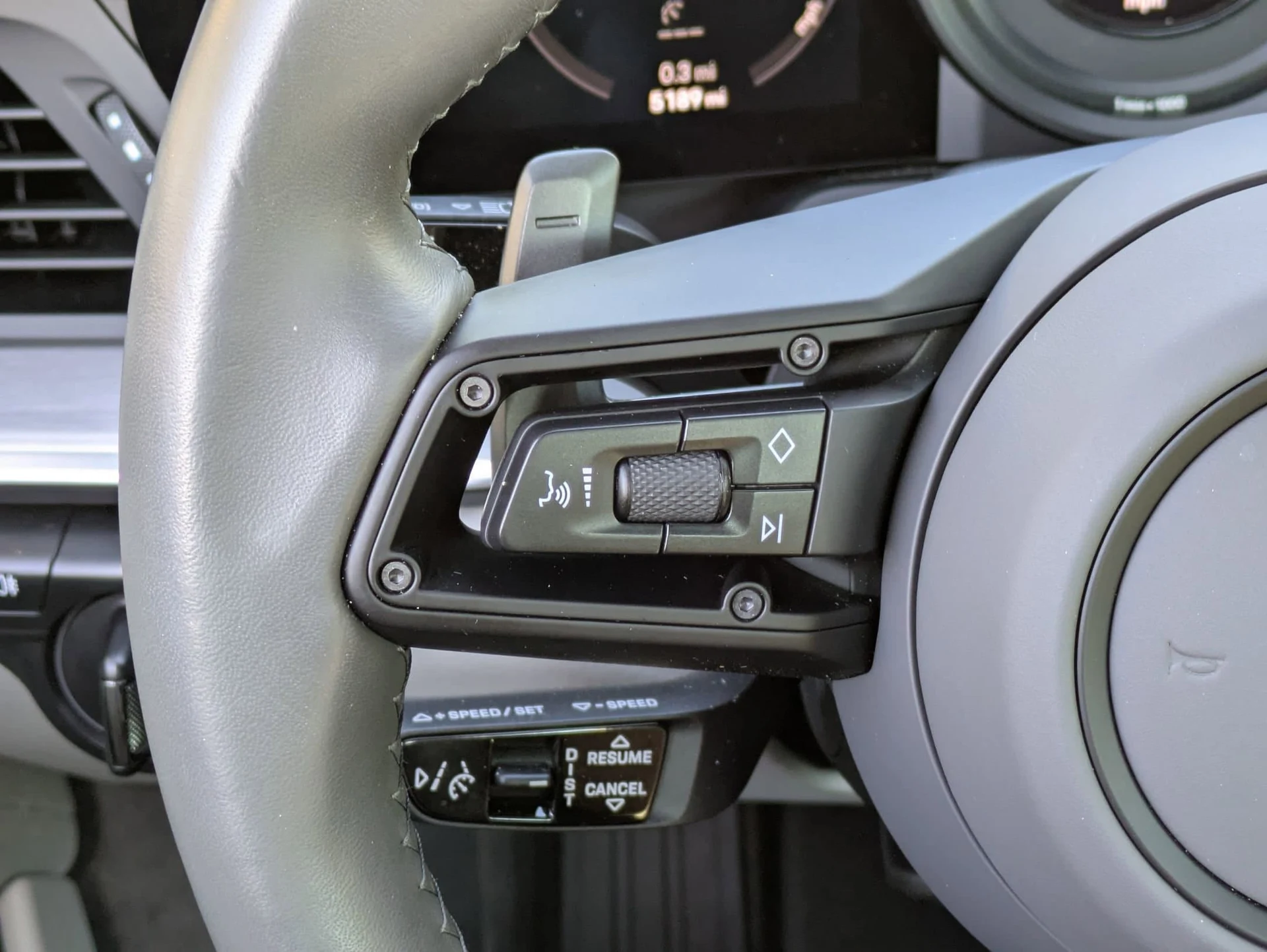 mph007_3058682585_ef5a53c31fd3f4ff850f54ea3652fc84x_bec8ae5af8