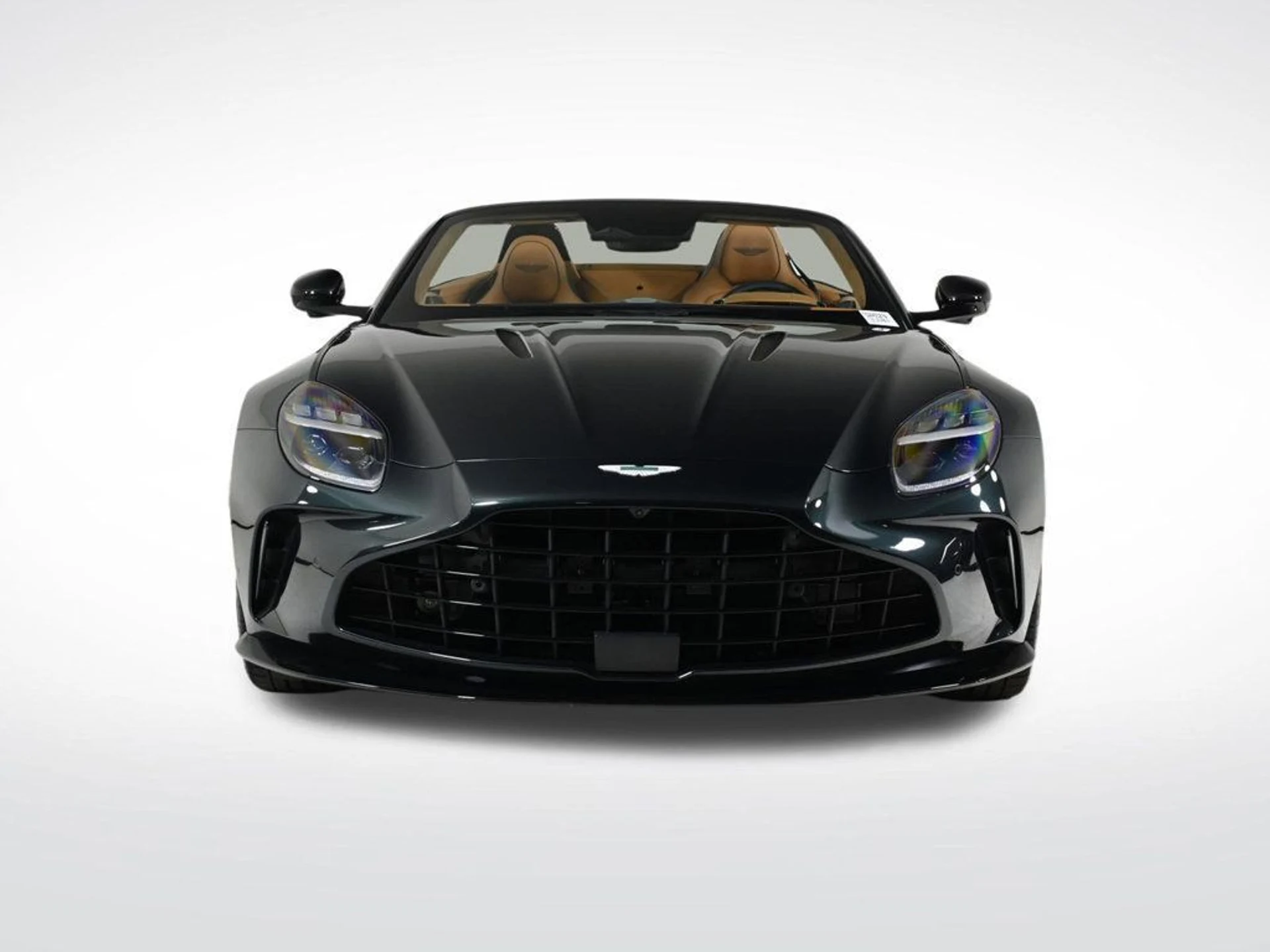 mph007_3074924511_used_2026_aston_martin_vantage_11350_22923178_7_1024_0afff5847f