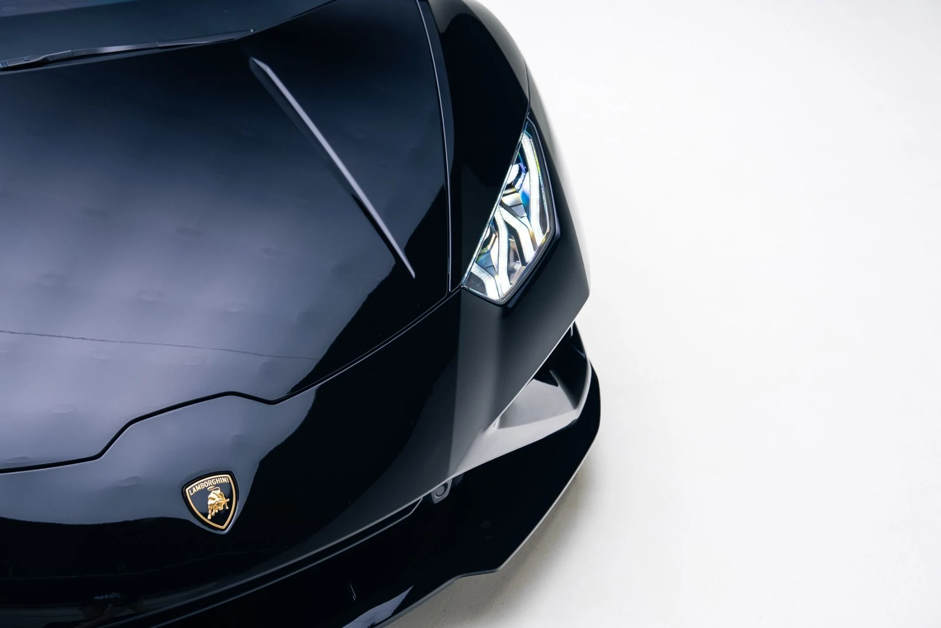 mph007_3077430192_Used_2021_Lamborghini_Huracan_EVO_1765497065_b965df2511