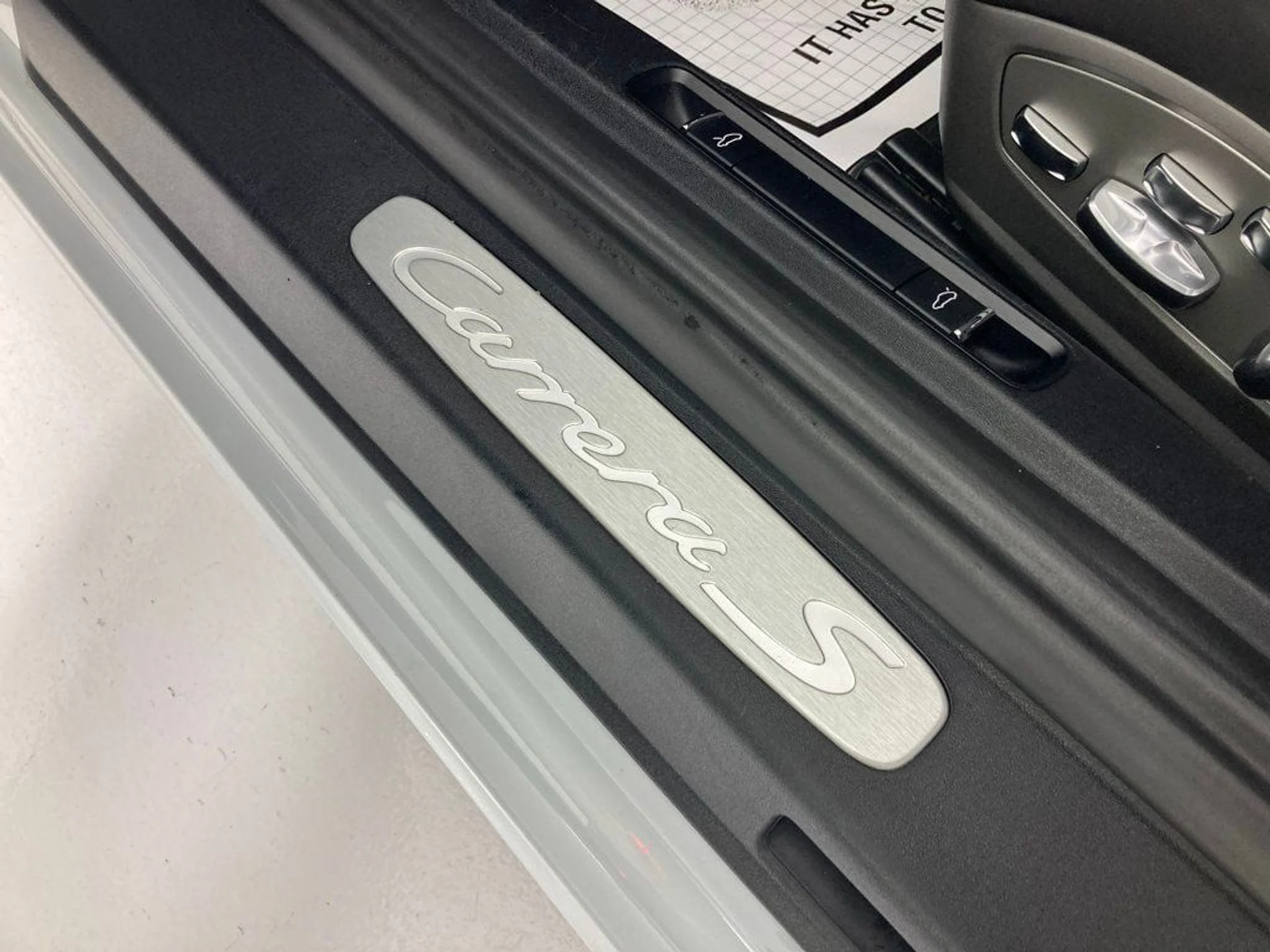 mph007_3080827383_bfa37e8154c8b4218cb312b33d74d961_54fa26450e