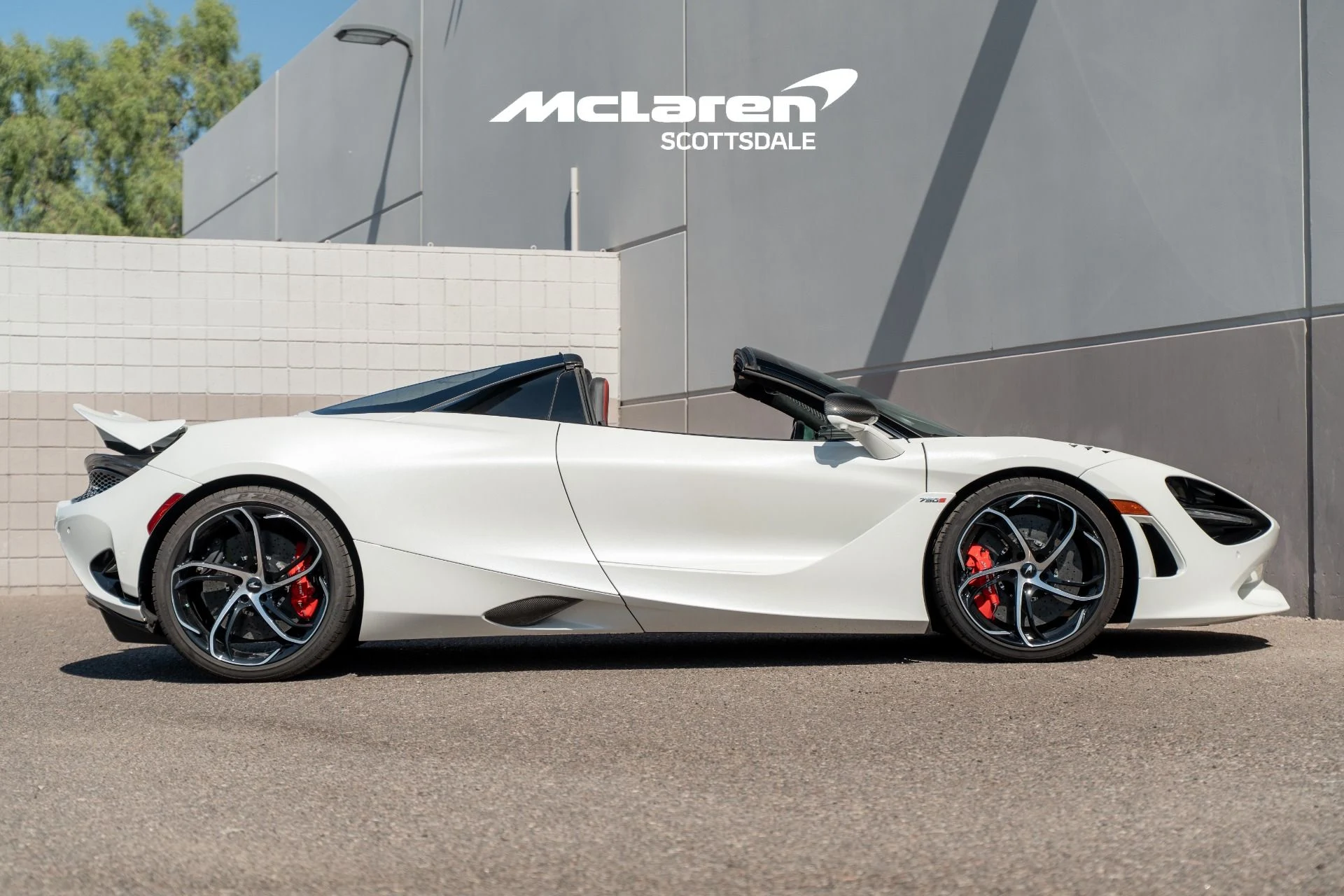mph007_3085107310_Used_2024_MCLAREN_750_S_1785520381_52a5e91d3a