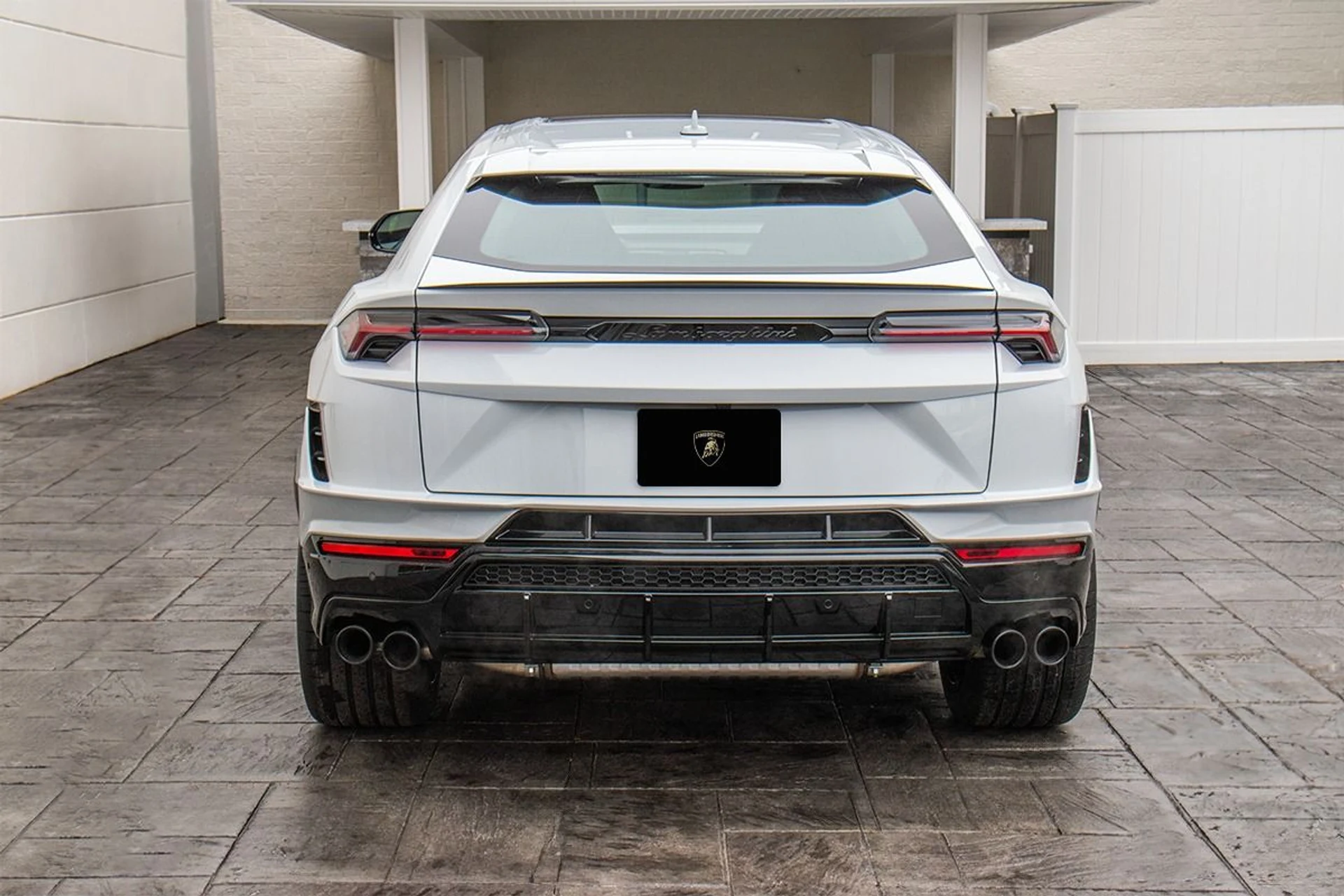 mph007_3089376903_Used_2024_Lamborghini_Urus_S_1734957352_156df17b2f