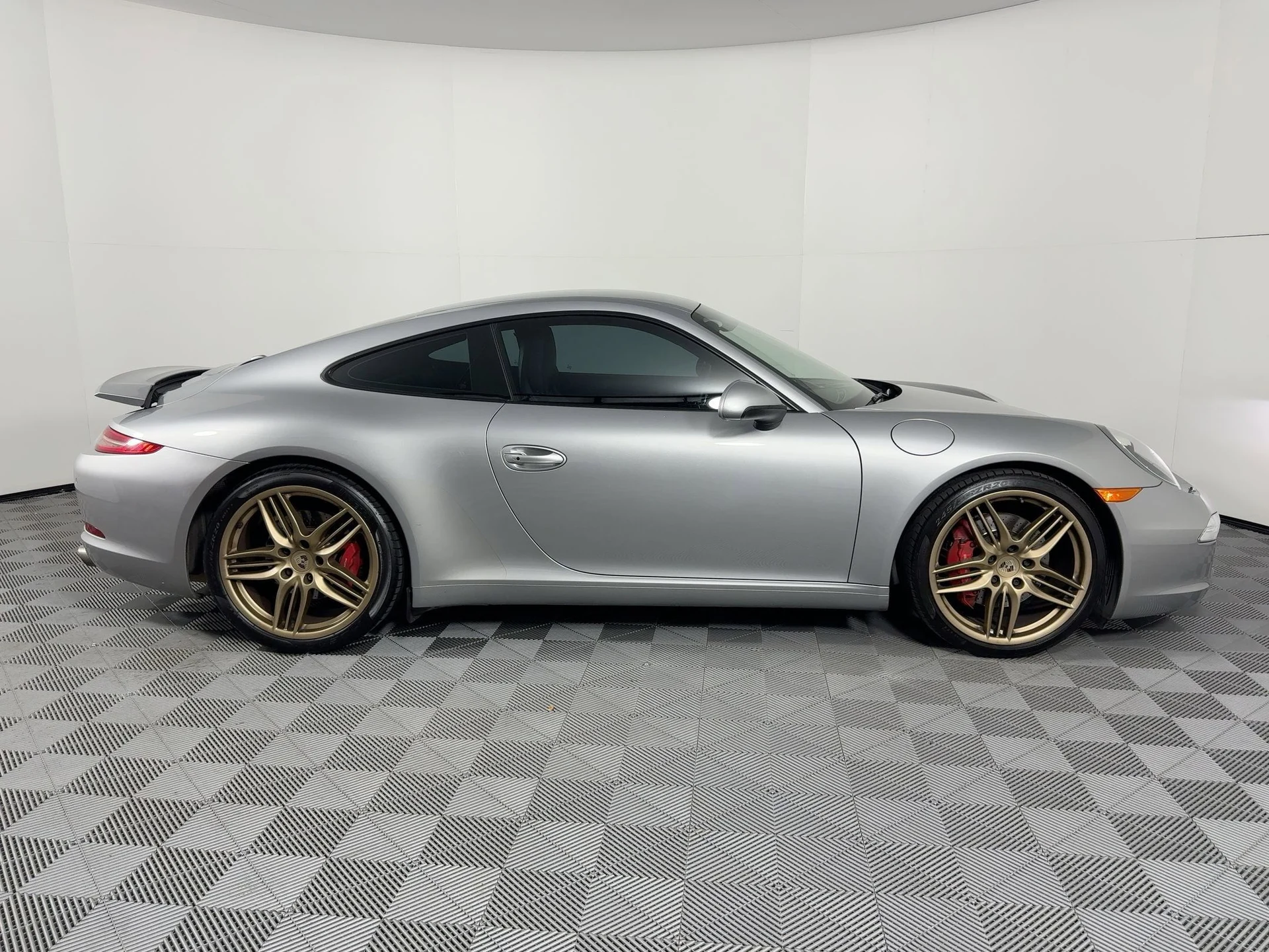 mph007_3089912194_5e6967742aaade0e7591b3d935001c6cx_f29190449d