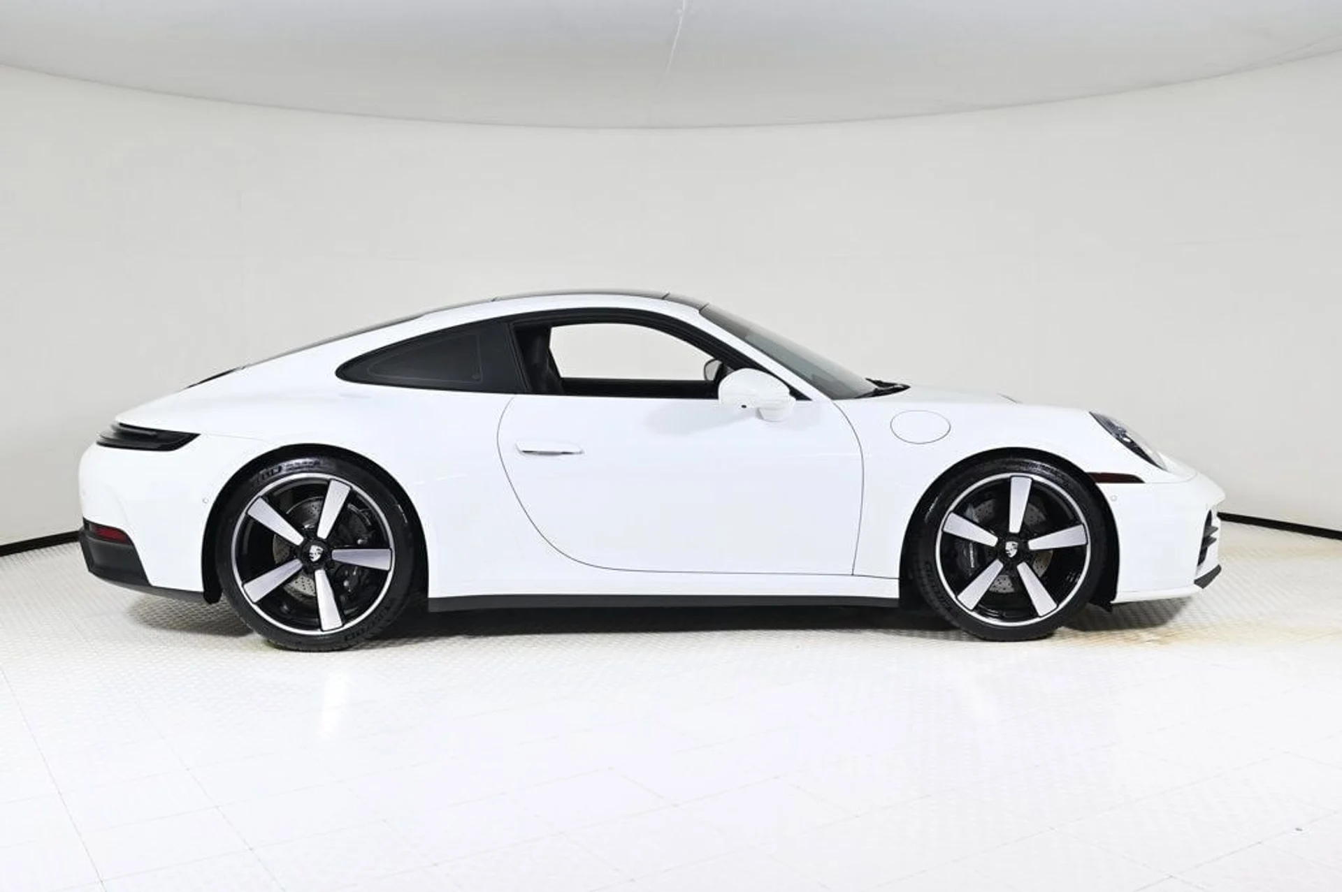 mph007_3091537329_8f1a39419b624aafa062417a6dd92e06_b34e3341ef