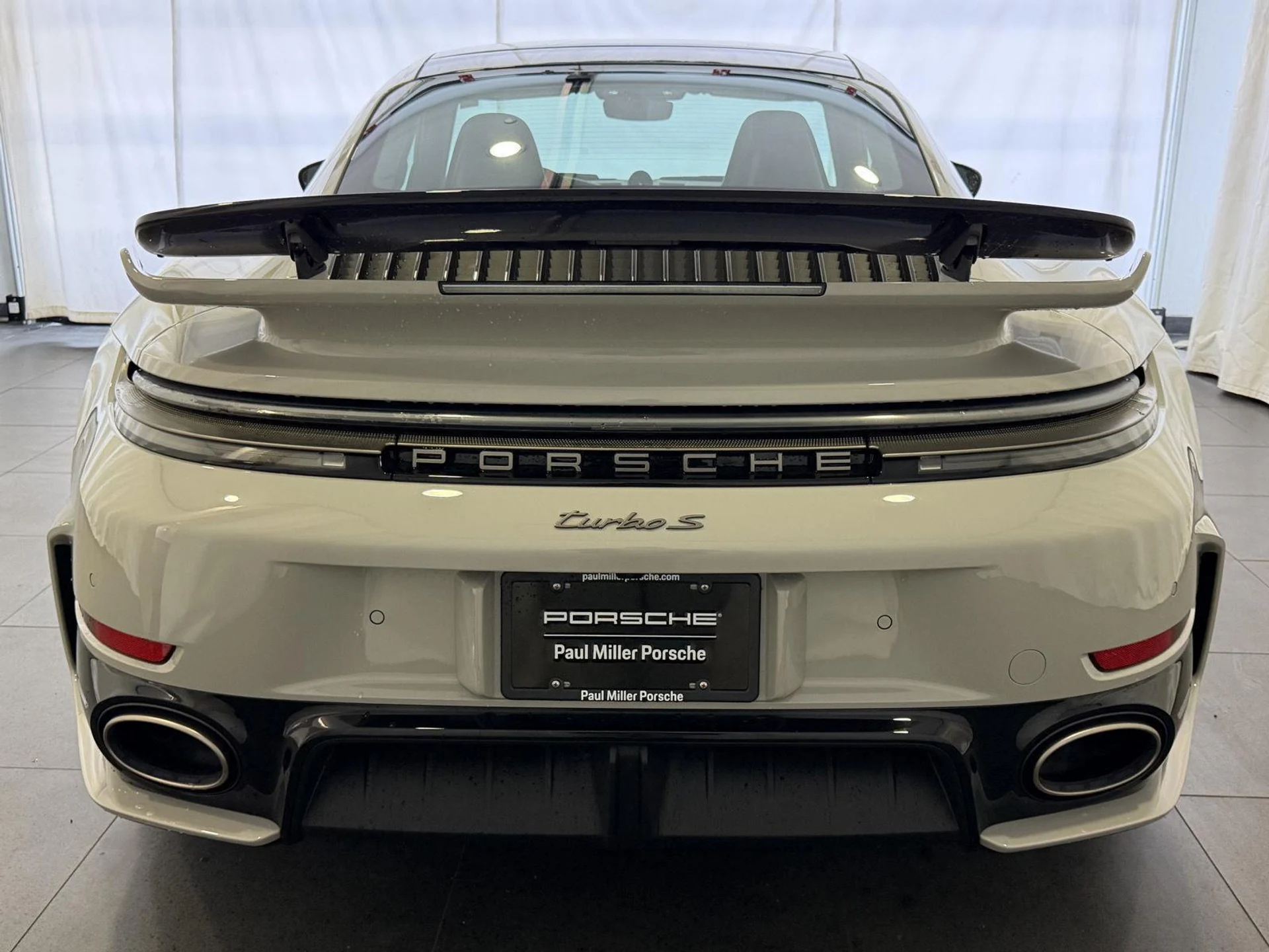 mph007_3097954415_12d7194e3cfd46d32421d5dd2dd17ef4x_af09e3e0d5