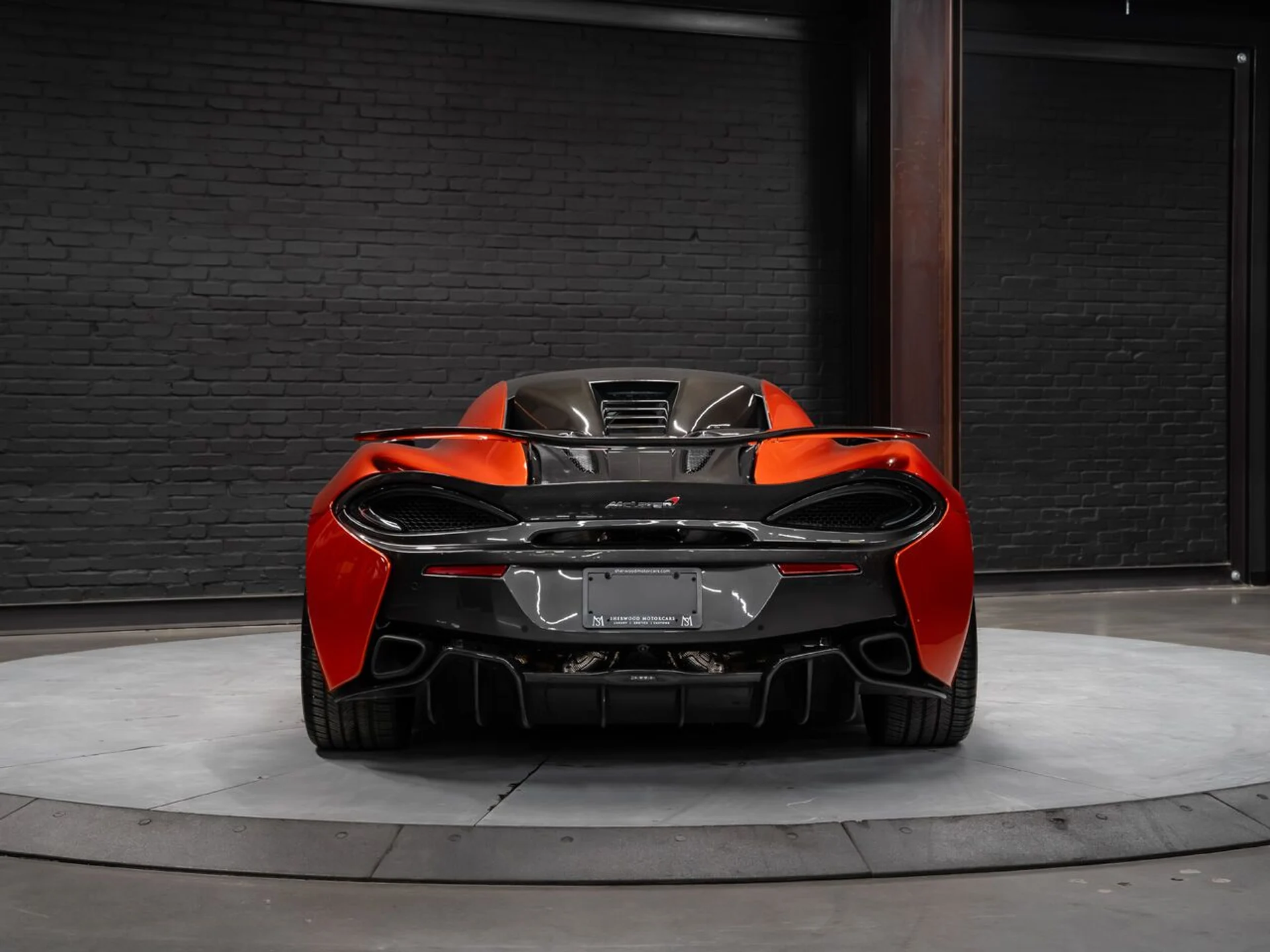 mph007_3103536883_mclaren_570s_2017_1c8abcd1cd