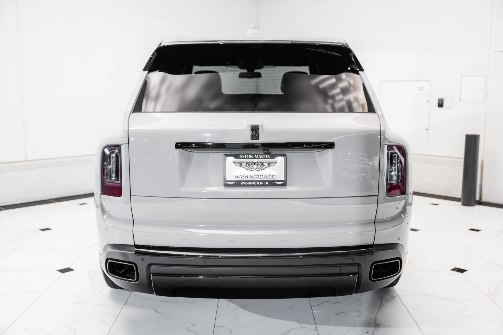 mph007_3108809218_Used_2022_Rolls_Royce_Cullinan_1753976217_30a8853b2c