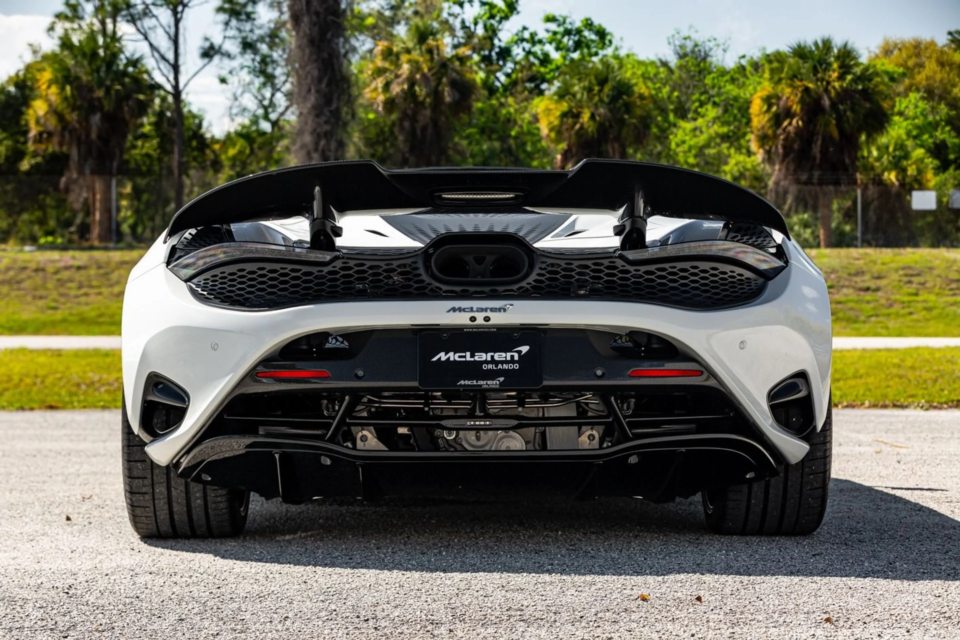 mph007_3114463435_Used_2024_Mc_Laren_750_S_Spider_55d780f672