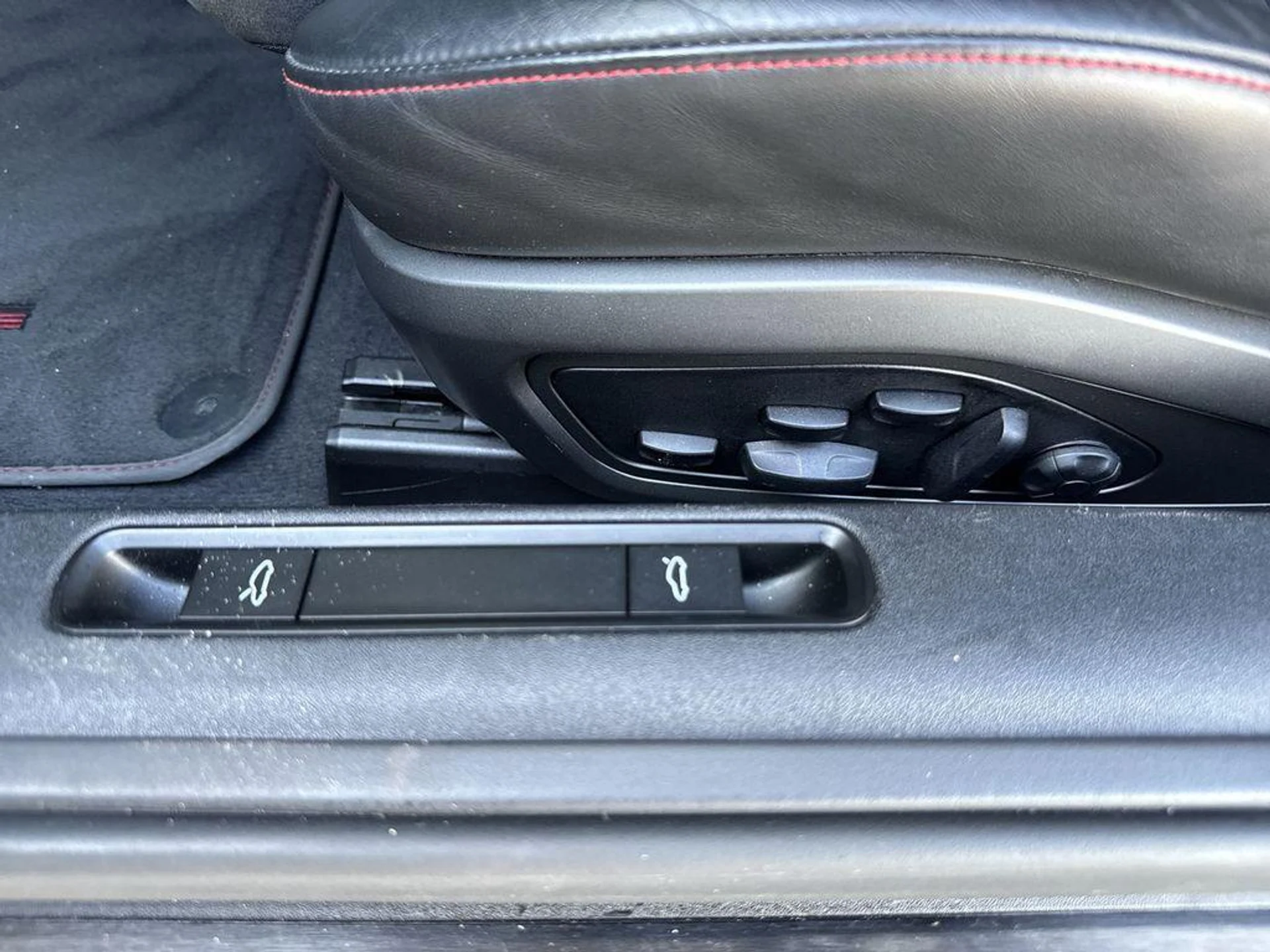 mph007_3114575861_m_TS_2cv8_Ot_Cv8_F_Mhbyp_J1qo_VF_Hw_I_8a084a1974