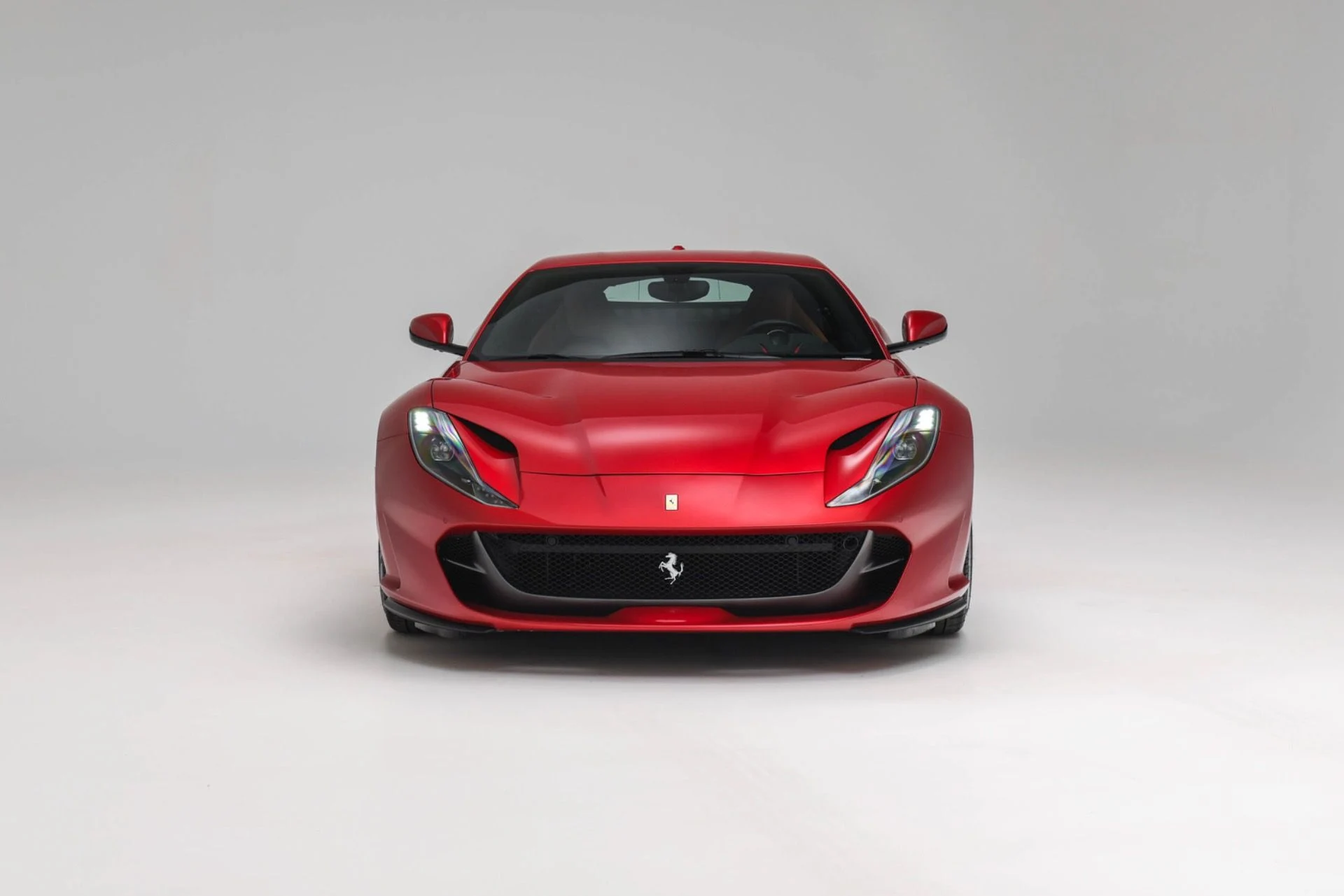 mph007_3119984831_Used_2019_Ferrari_812_Superfast_1774387525_5f2d5db239