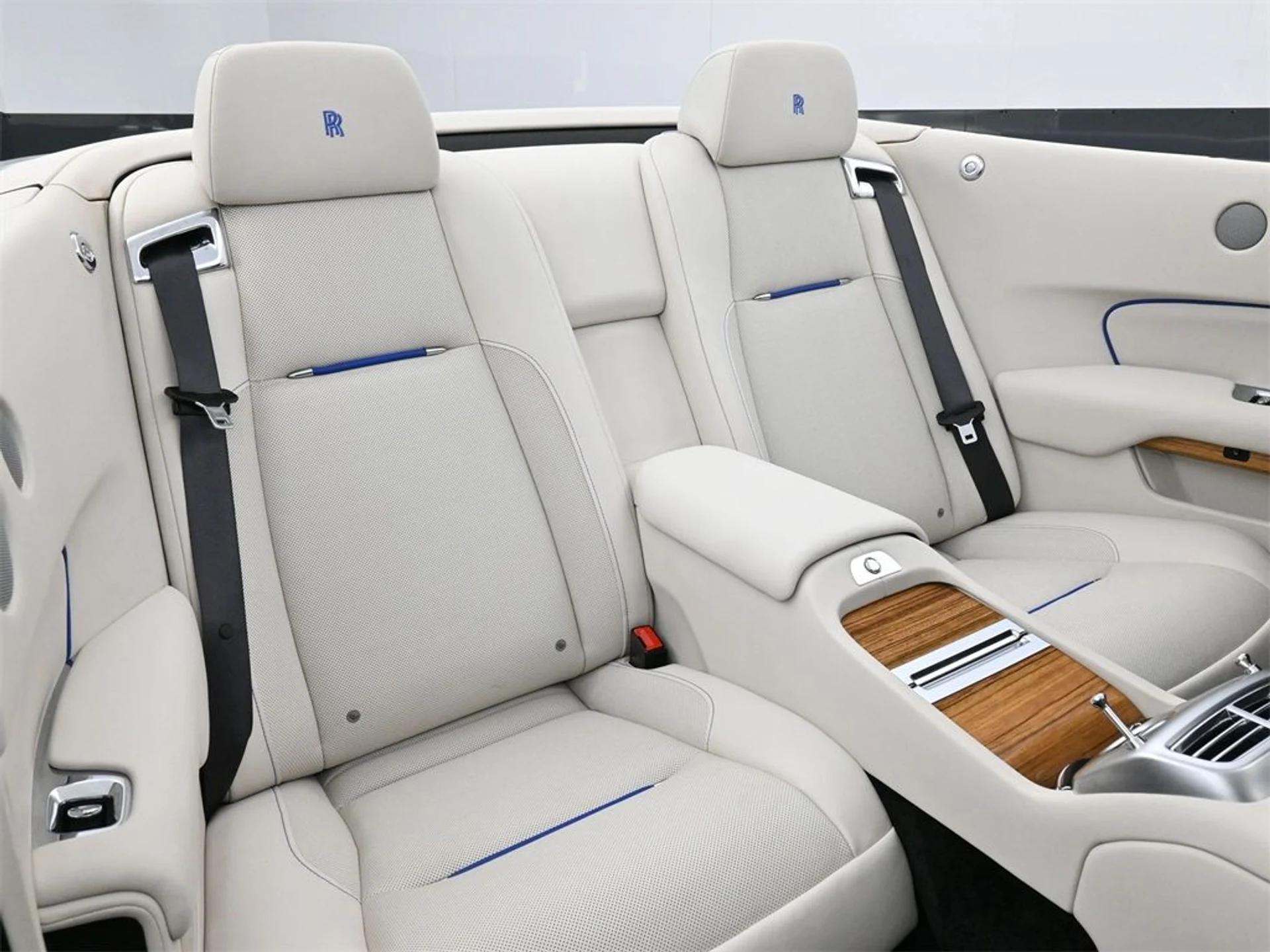 mph007_3121346079_9b5226f8e689e2c12099790a3b38775bx_78f0e41616