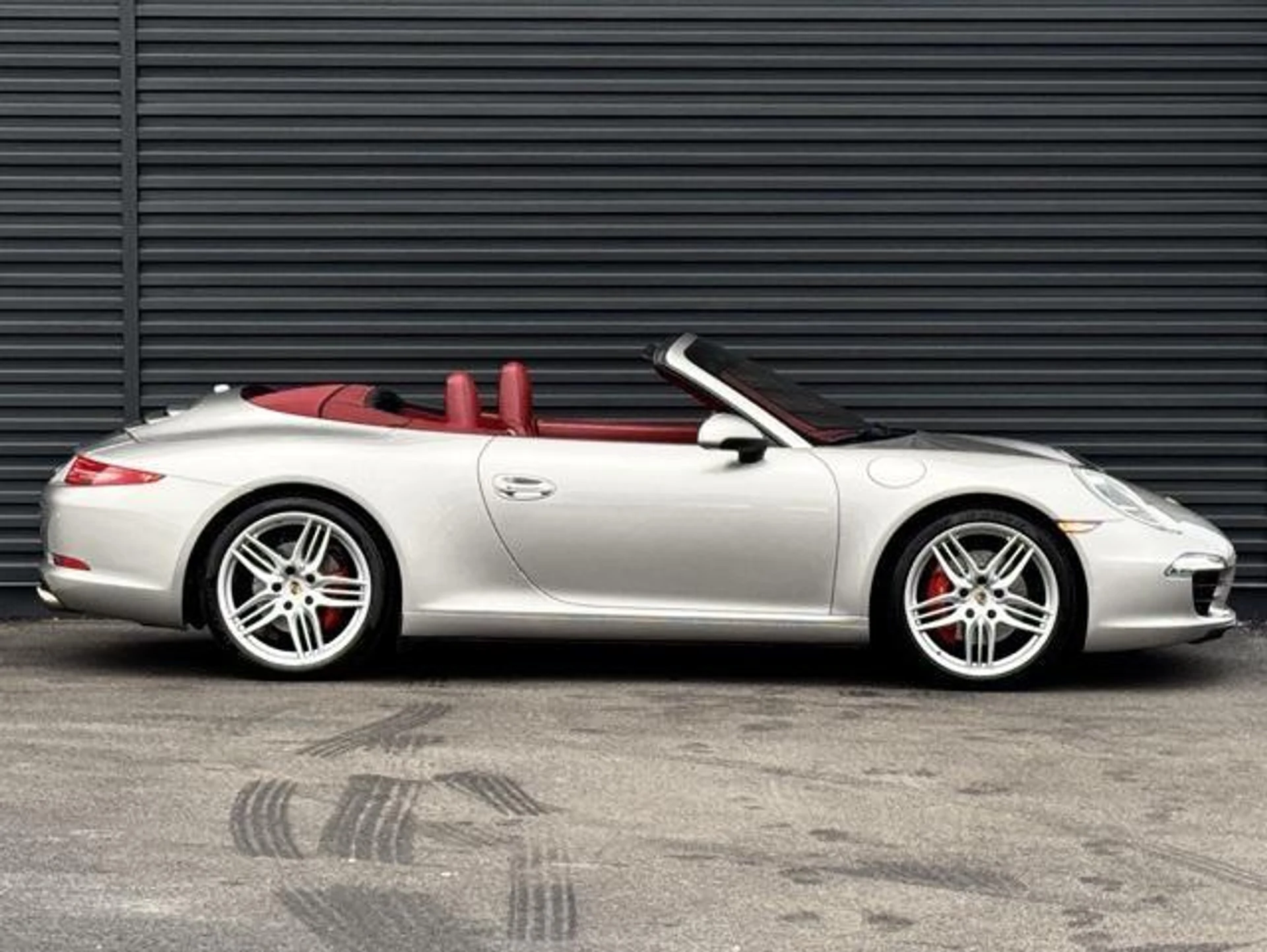 mph007_3122516837_s_WX_Ga3ho9v_zqe_Fydle_Wvqr_K_Jy4_5b724d6430