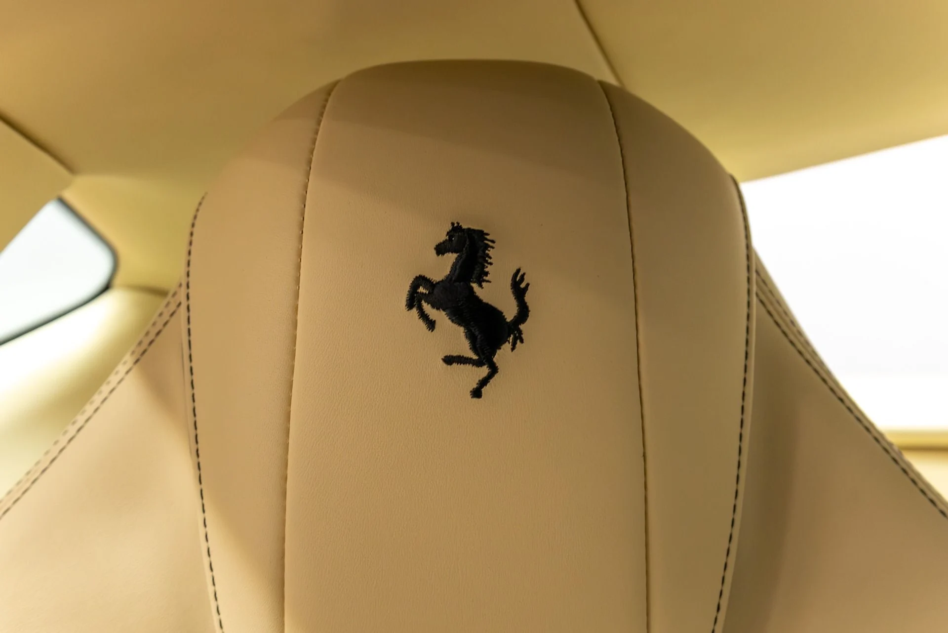 mph007_3122555845_Used_2018_Ferrari_812_Superfast_1763480061_67ea4a1d51