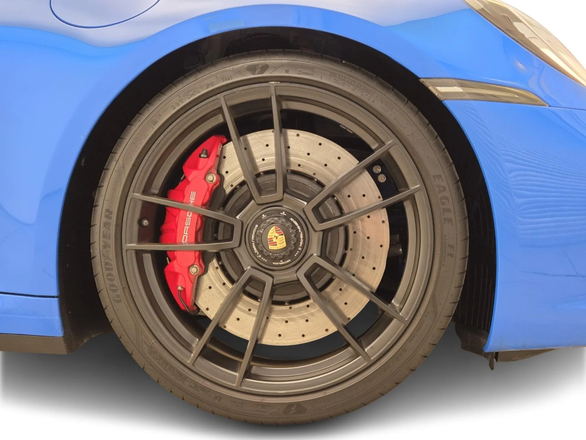 mph007_313094362_Used_2022_Porsche_911_1768891651_18309a76d4