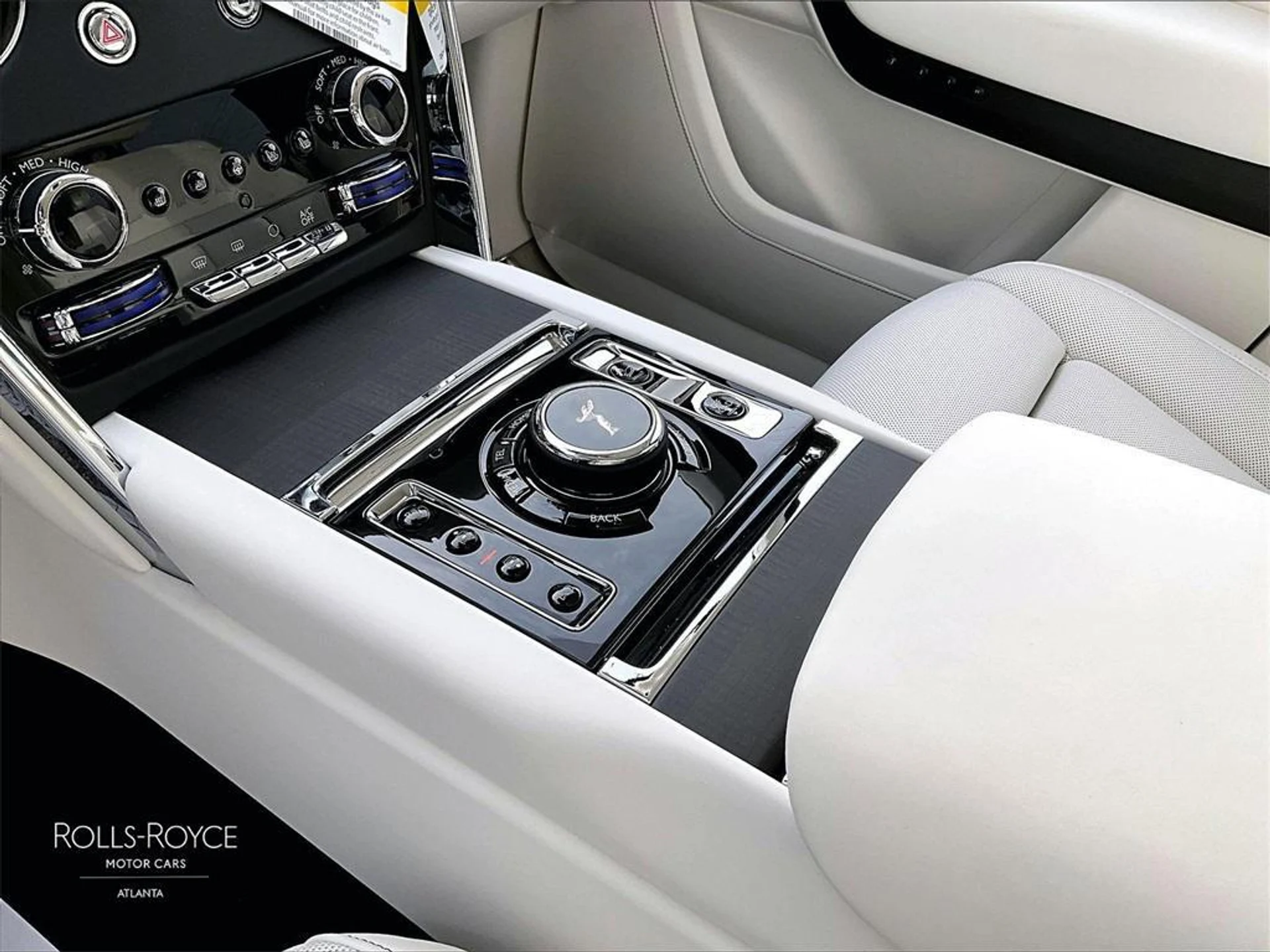 mph007_3133388659_f_GD_2tox_Mpg_Yk4_L_Gt_Cvdn_Pn_Oy_Rjs_d2d92fffc8