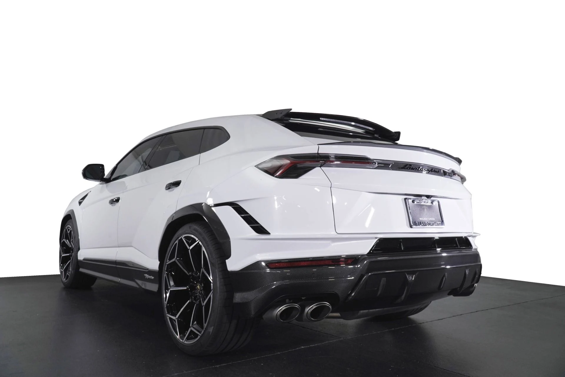 mph007_313857143_Used_2023_Lamborghini_Urus_Performante_1789368095_0afa1191ff