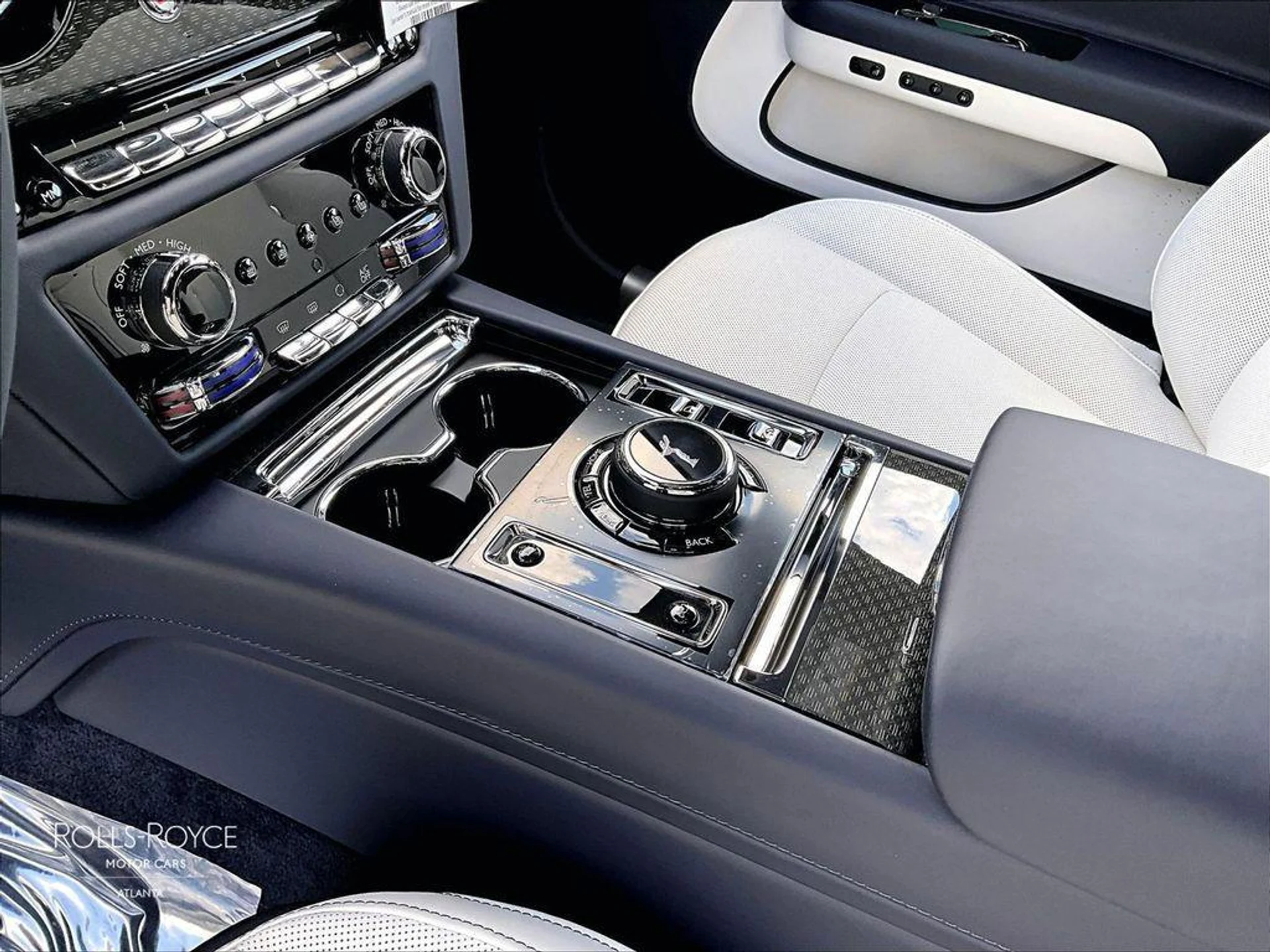 mph007_3139224875_Wg_P6n_Geth2p9_G8g_f8_OA_5p_Jpa_Vs_beda7dbde0