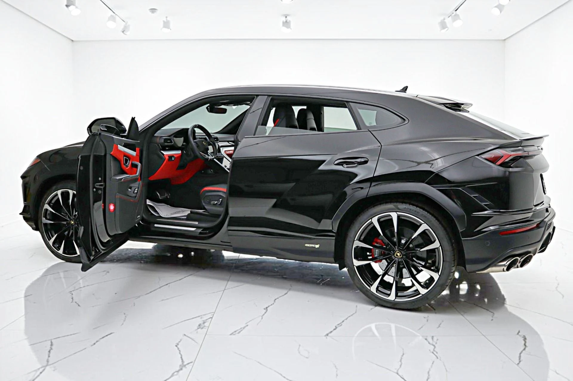 mph007_3139834710_Used_2024_Lamborghini_Urus_SLEASE_OPTIONS_AVAILABLE_c06295bc6a