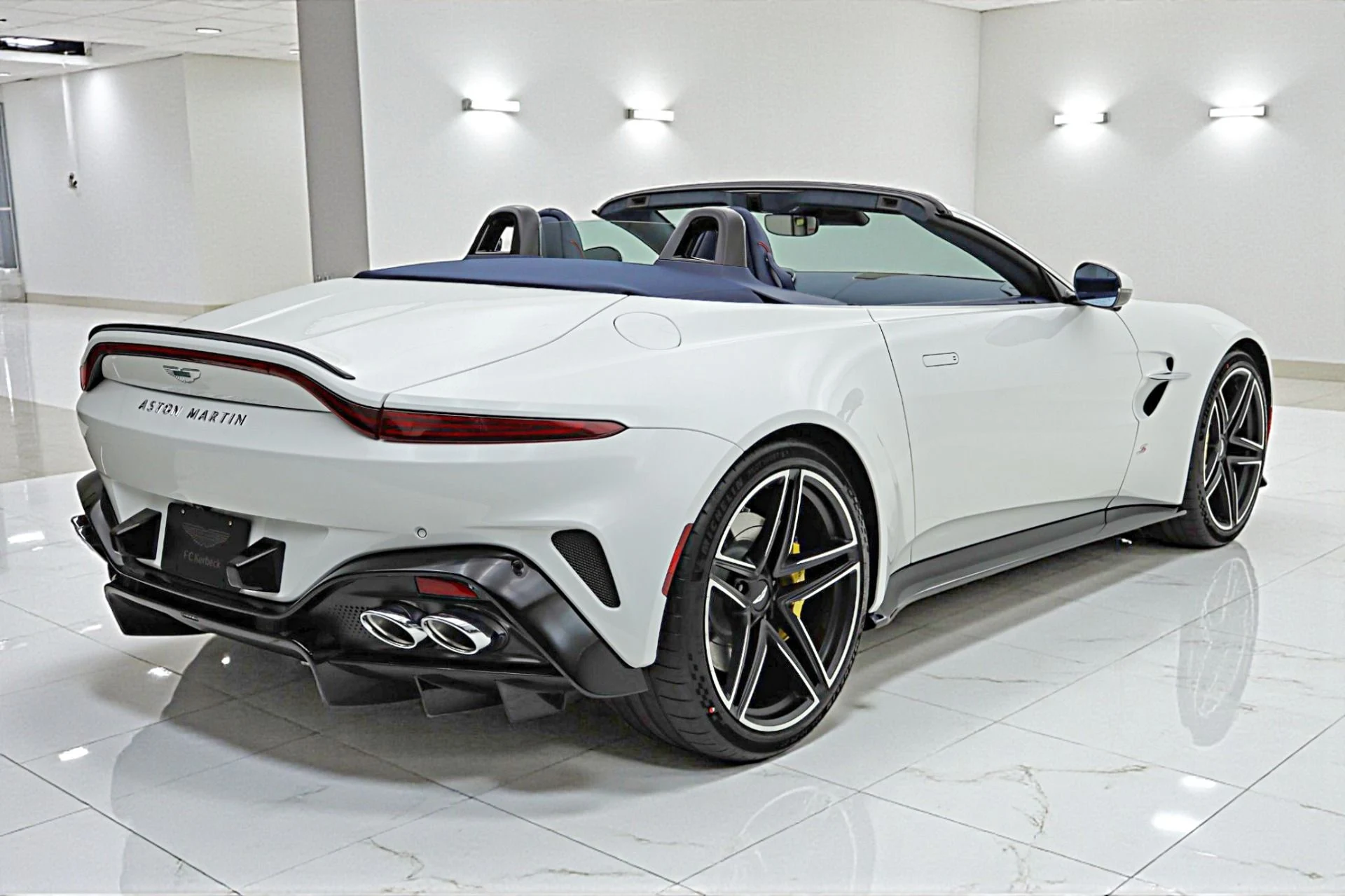 mph007_3139853373_New_2026_Aston_Martin_Vantage_S_1c9cc006c9