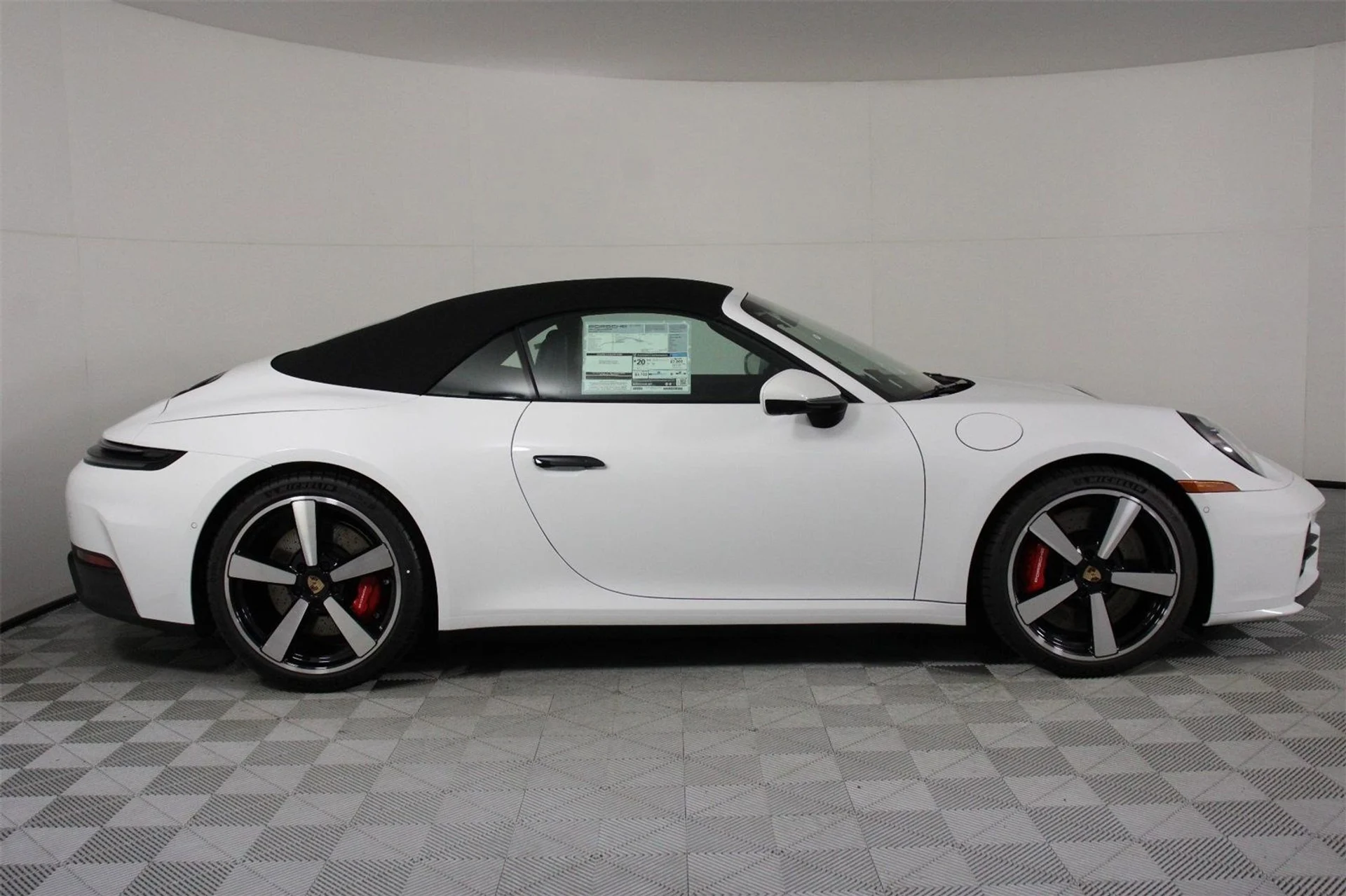 mph007_3140514322_78a1f28394ac0345c17b61d597cdf8c9_71e37bd282