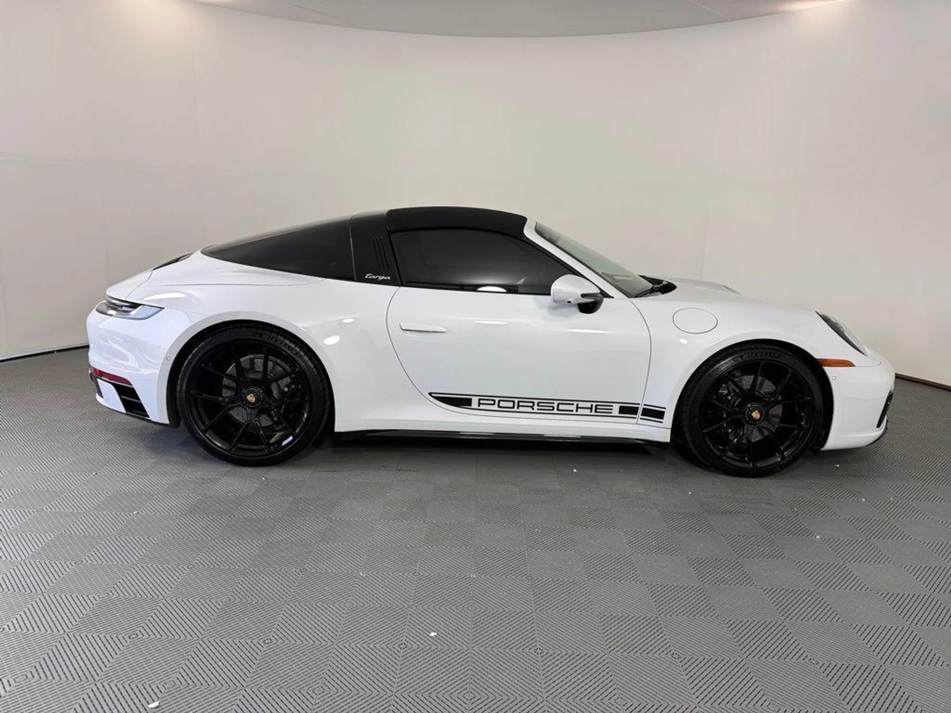 mph007_3152784727_C0x_Z_Js_Q661_f_Pk_O_Xhu_Id0_Yct1n_M_f53cab03e5