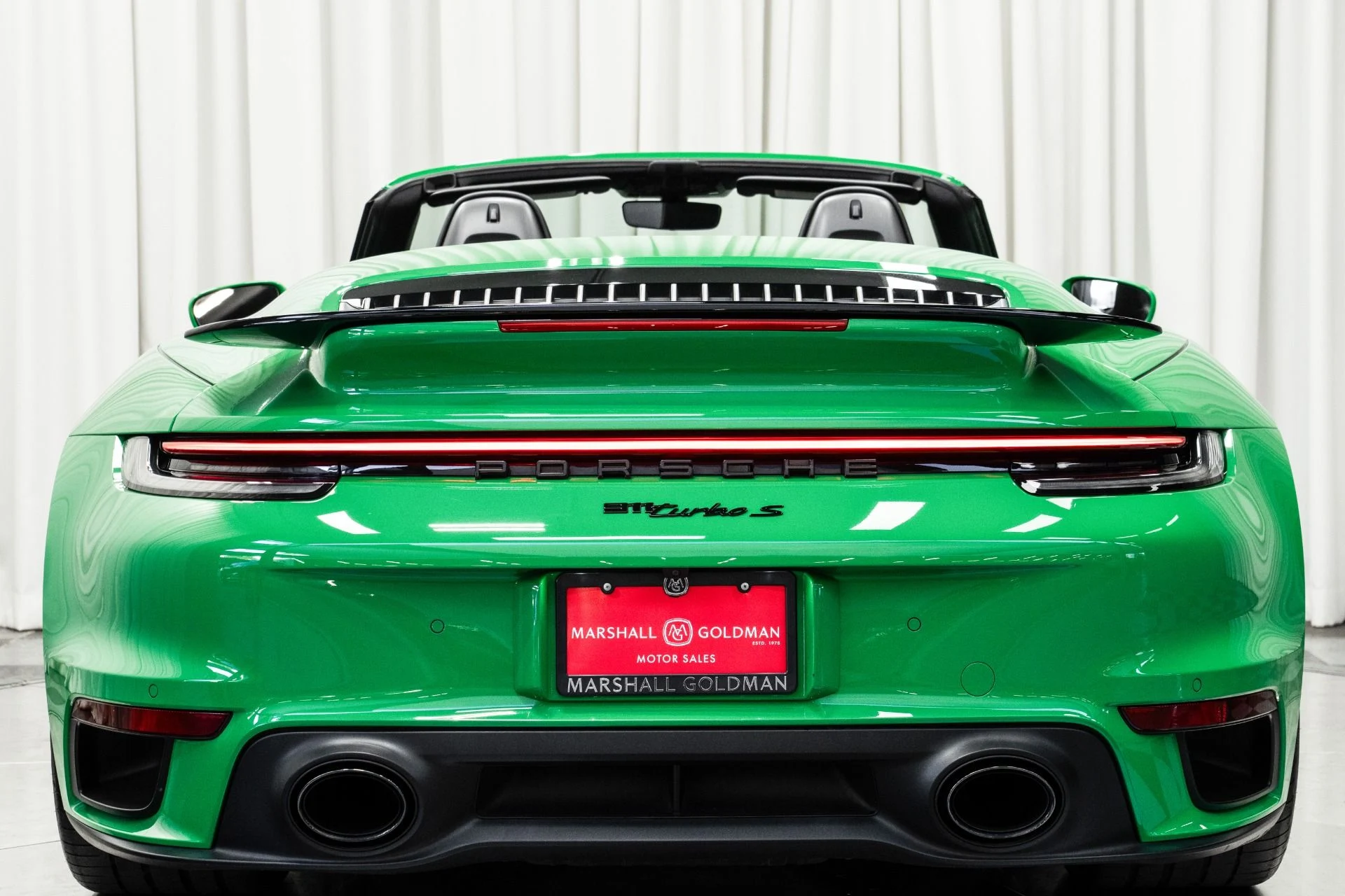 mph007_3153360519_Used_2021_Porsche_911_Turbo_S_Cabriolet_1762198384_3454221ec4