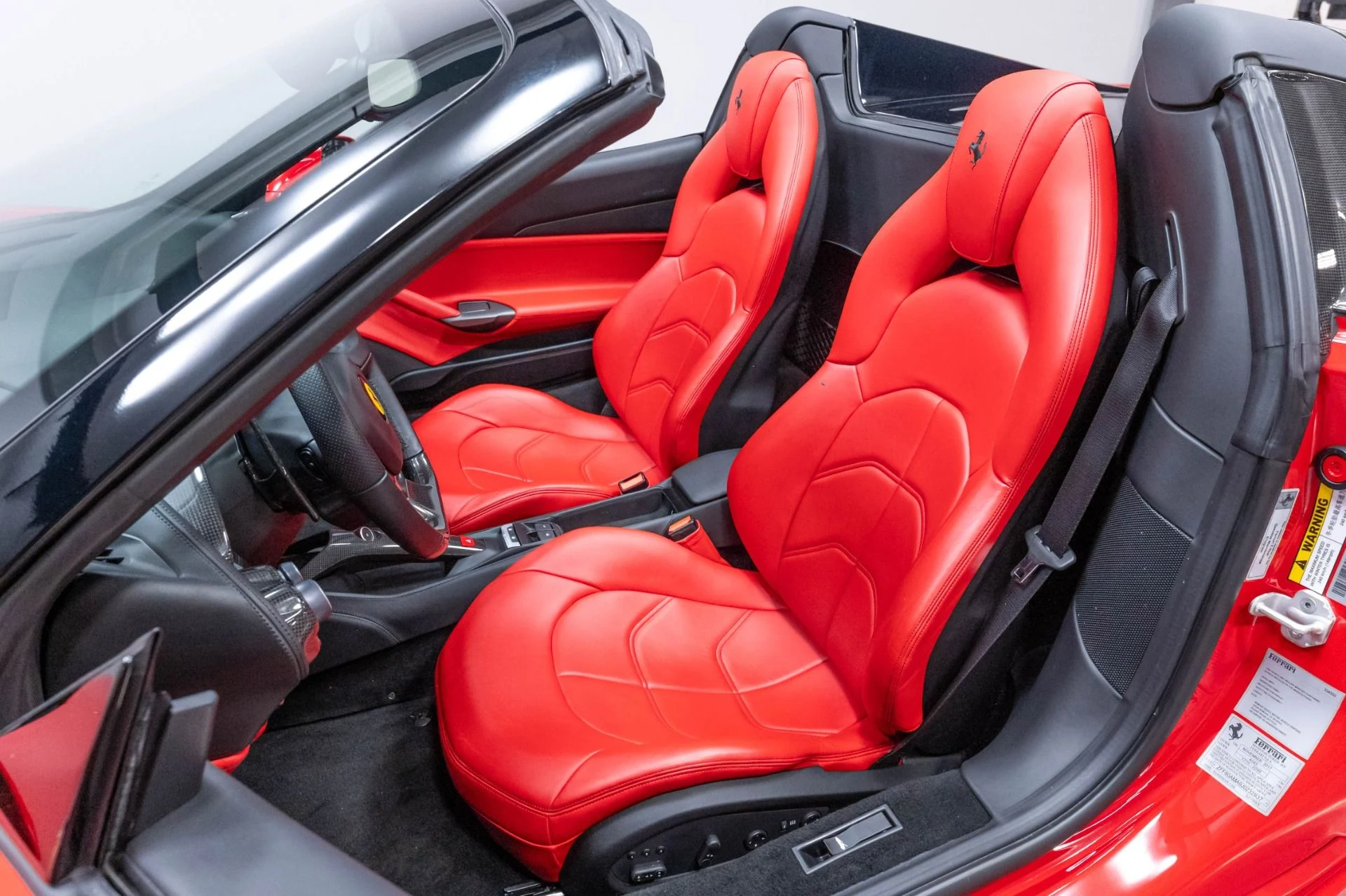 mph007_3153522458_Used_2018_Ferrari_488_Spider_1786656414_f3ac367d9e