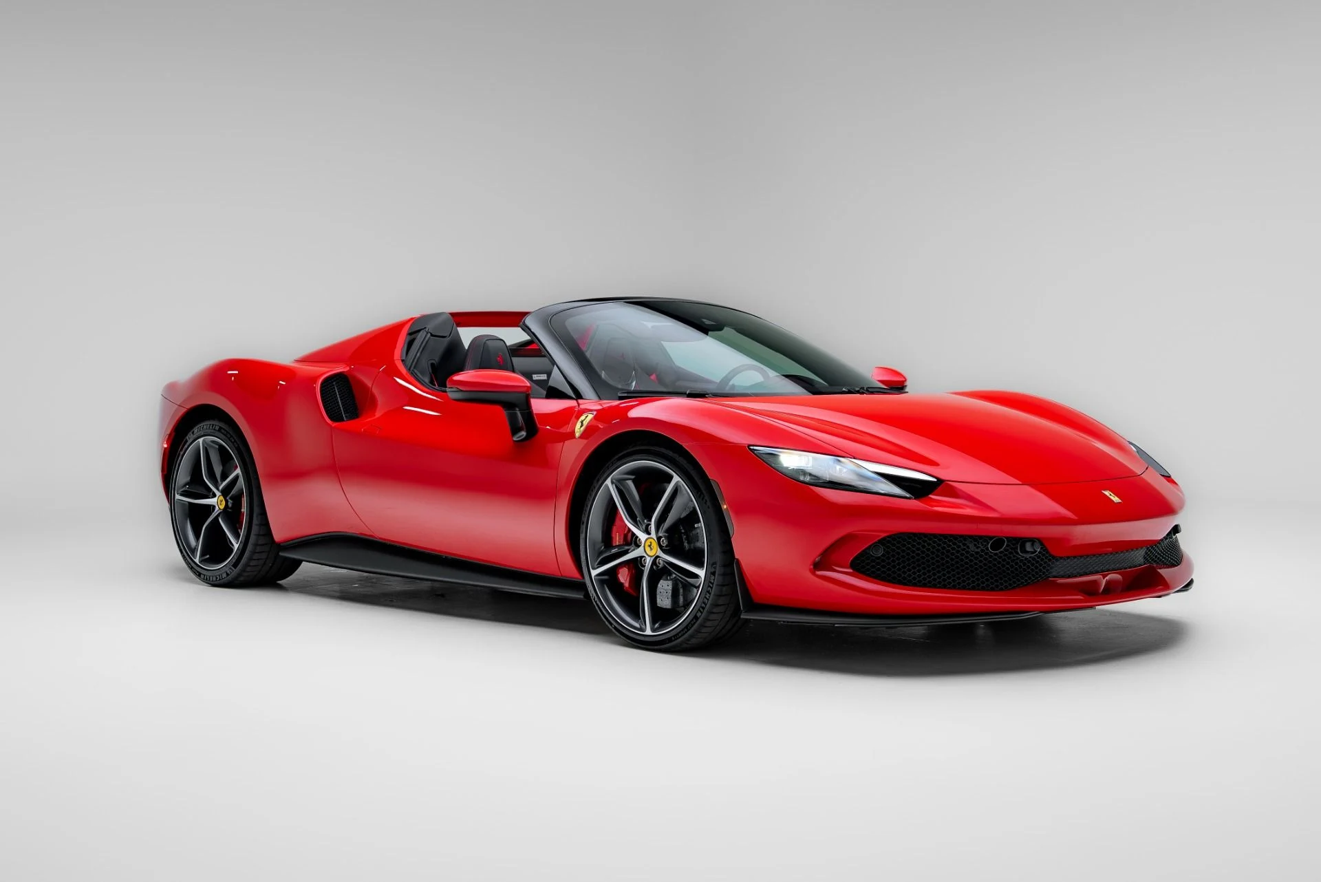 mph007_3154515622_Used_2023_Ferrari_296_GTS_1776370037_08b74cf121