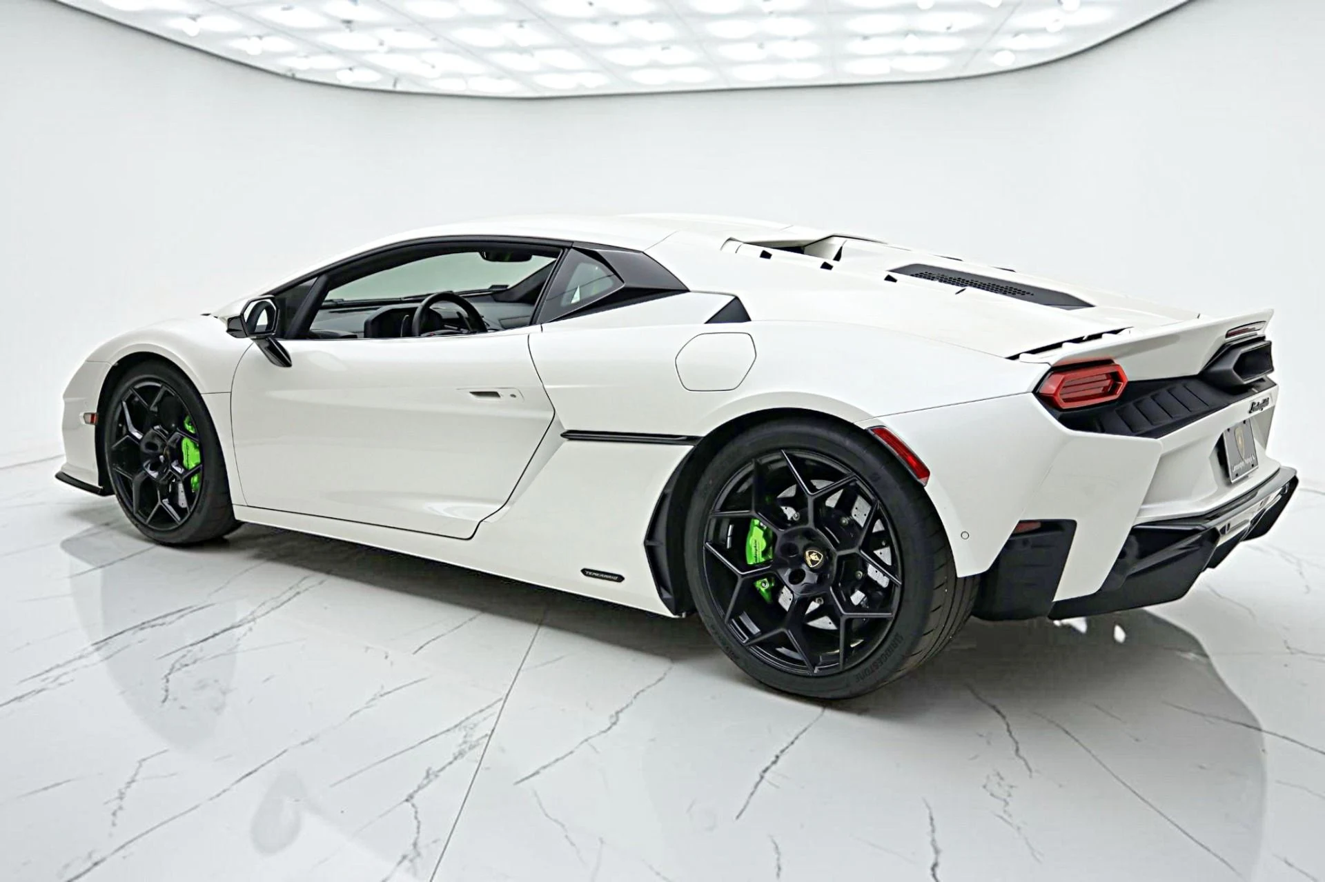 mph007_316208542_Used_2026_Lamborghini_Temerario_LEASE_OPTIONS_AVAILABLE_7df36ae9cf
