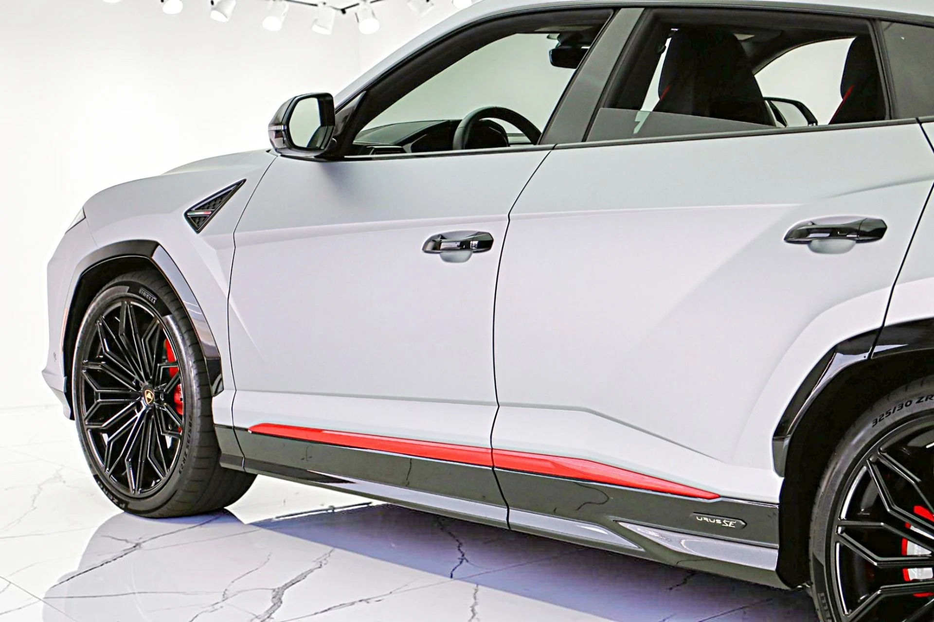 mph007_3174558196_Used_2025_Lamborghini_Urus_SELEASE_OPTIONS_AVAILABLE_c18c8f8439