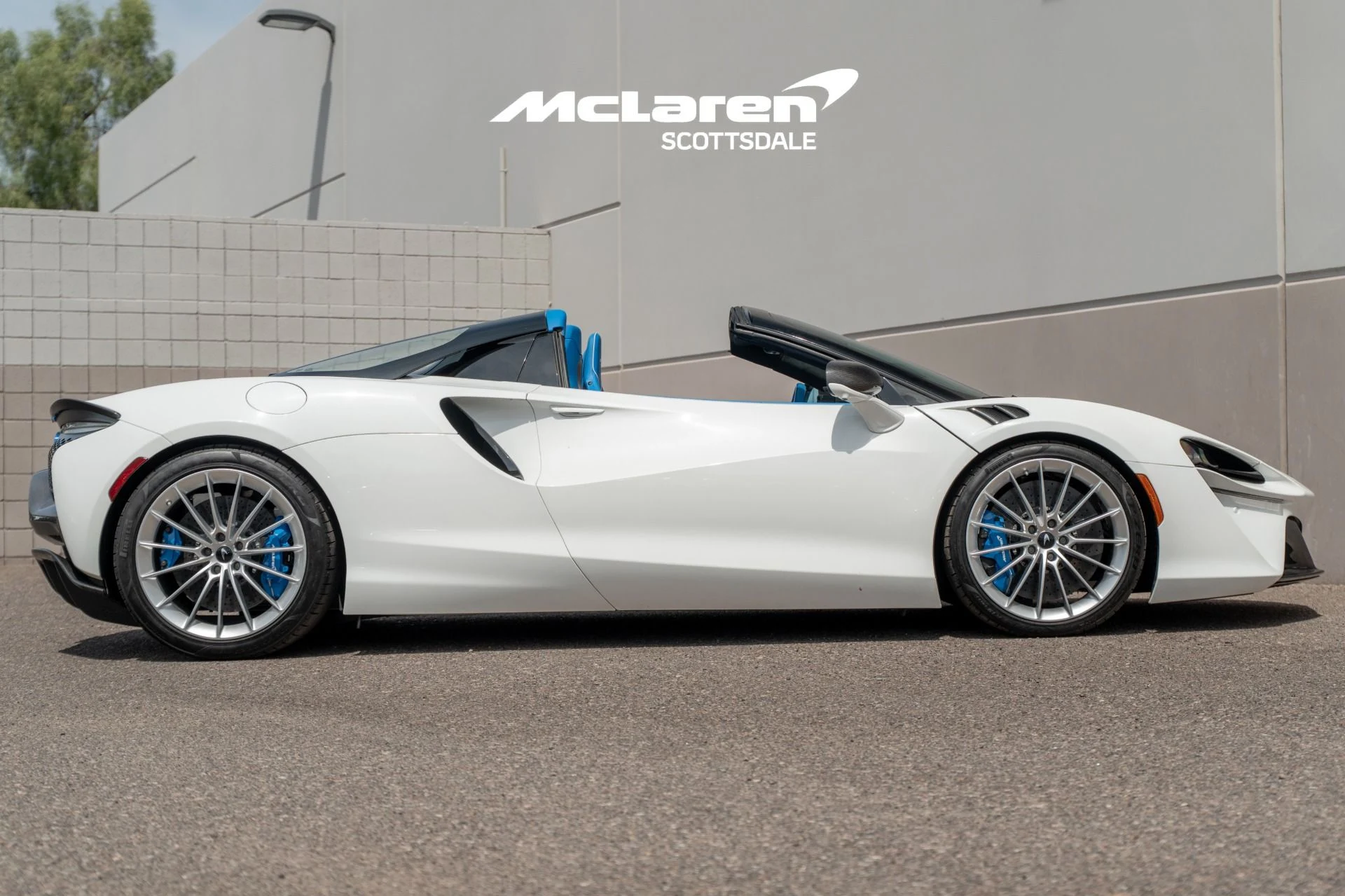 mph007_3182152190_Used_2025_MCLAREN_ARTURA_1787004100_91c600c011