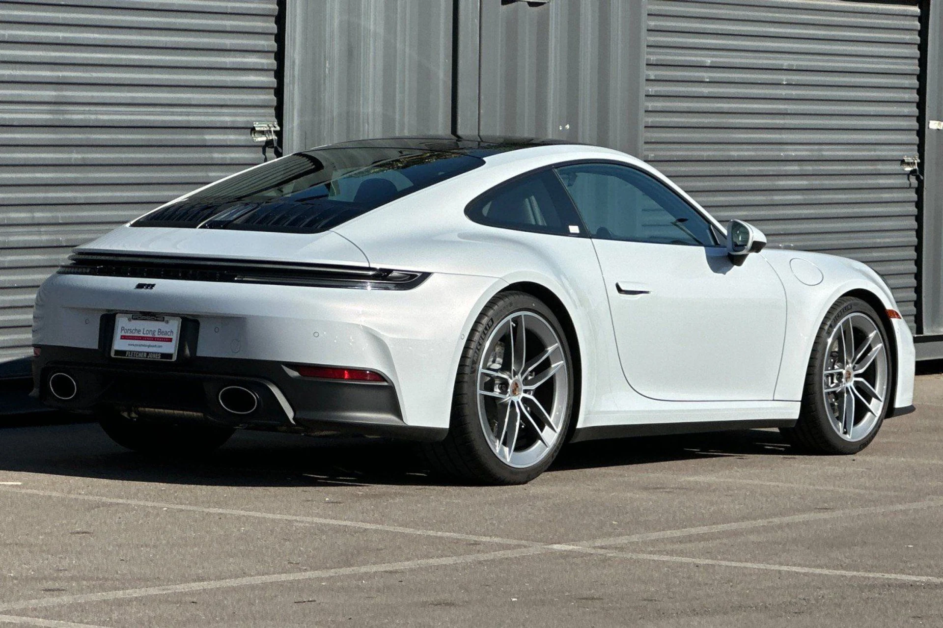 mph007_3187527897_52755e86f4884da9fbfb5e9dd0c9d335_241836c041