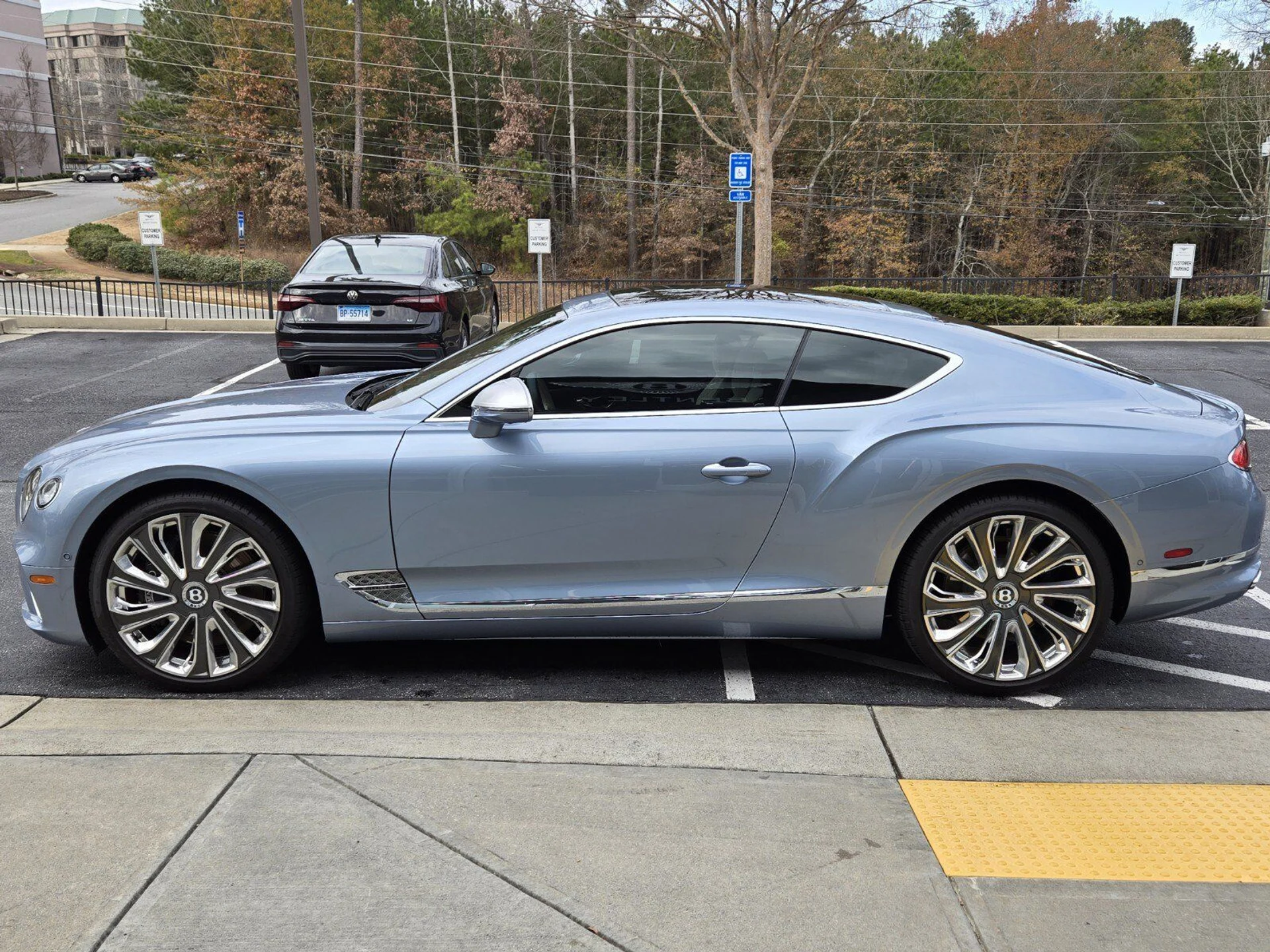 mph007_3190403472_49668a79d8eb74bc63aa9130214e257cx_51f420736e