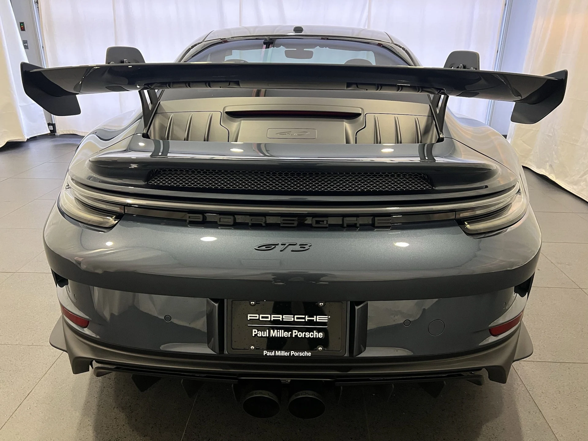 mph007_3190424749_2e97a0017073df93d958464e5249583cx_521c586032